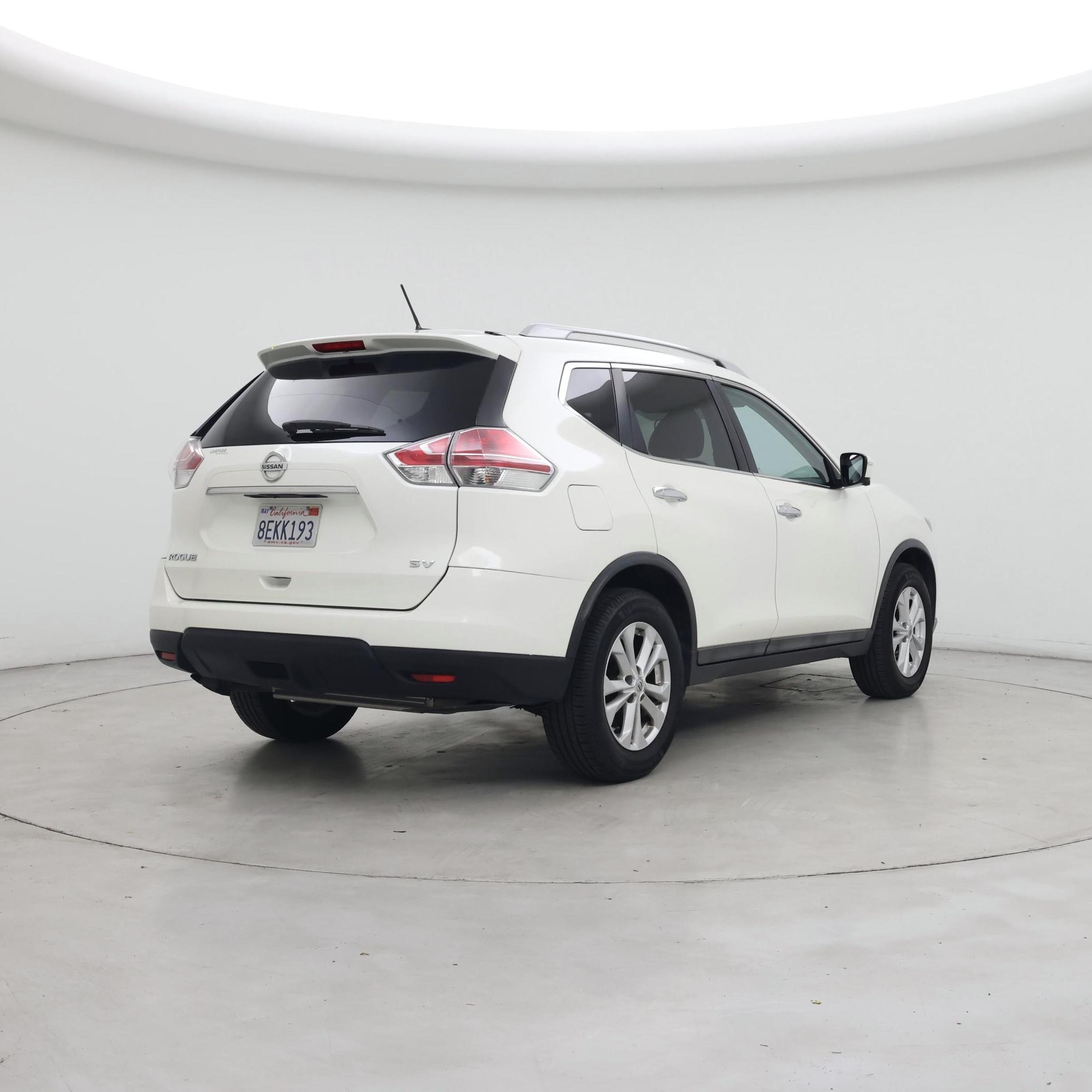 Thumbnail: 2015 Nissan Rogue - 8