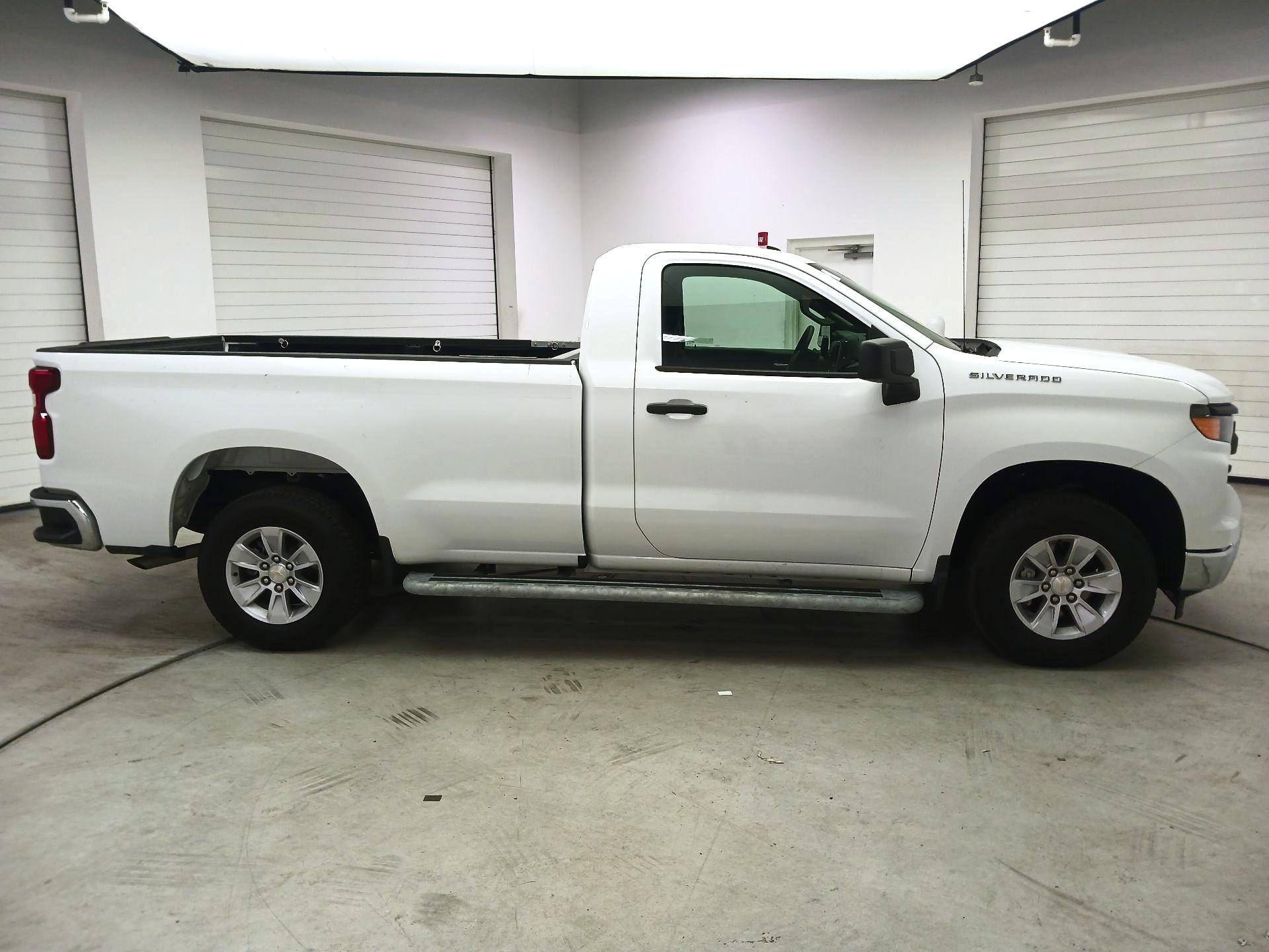 Thumbnail: 2025 Chevrolet Silverado 1500 - 4