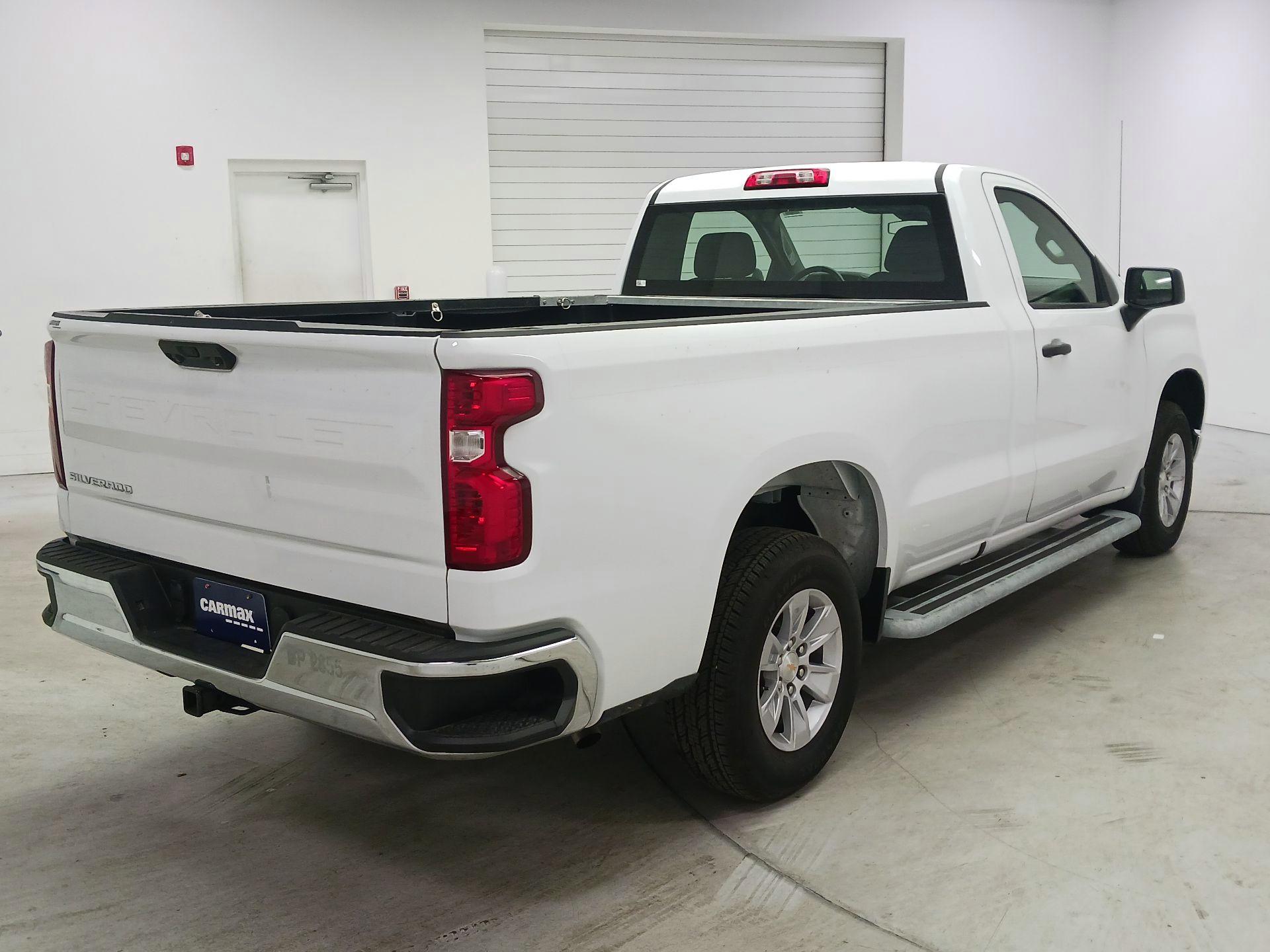 Thumbnail: 2025 Chevrolet Silverado 1500 - 5