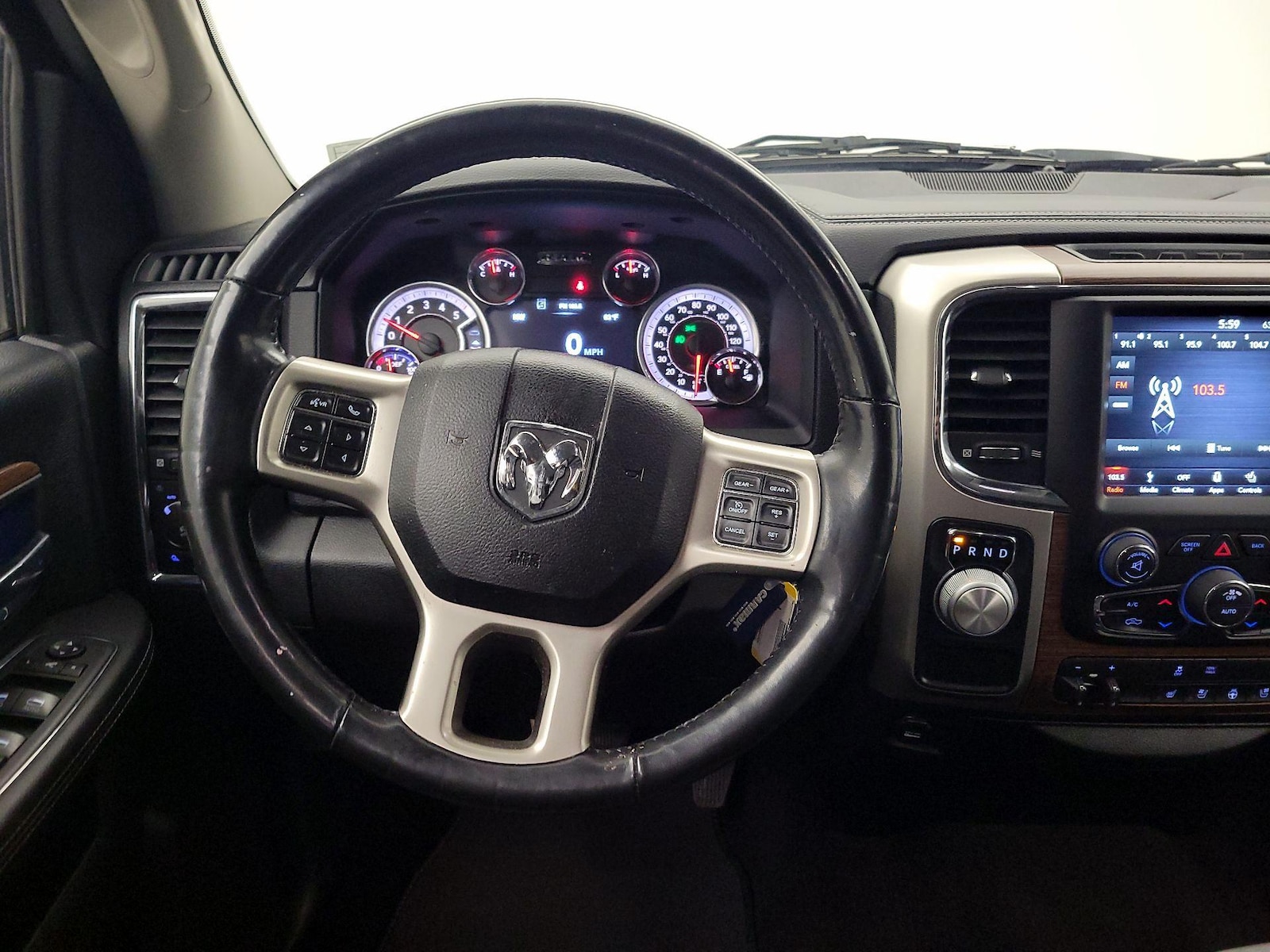 2019 RAM Ram 1500 Classic Laramie - Photo 11