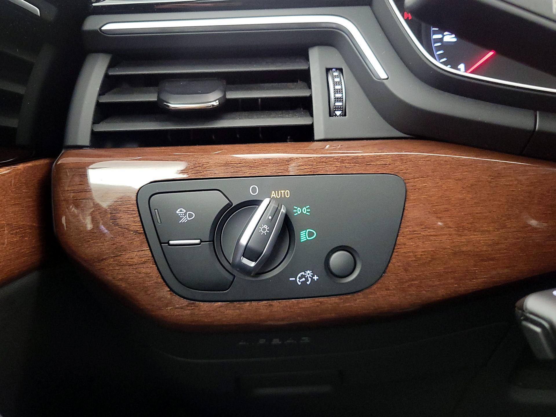 Thumbnail: 2023 Audi A4 - 13