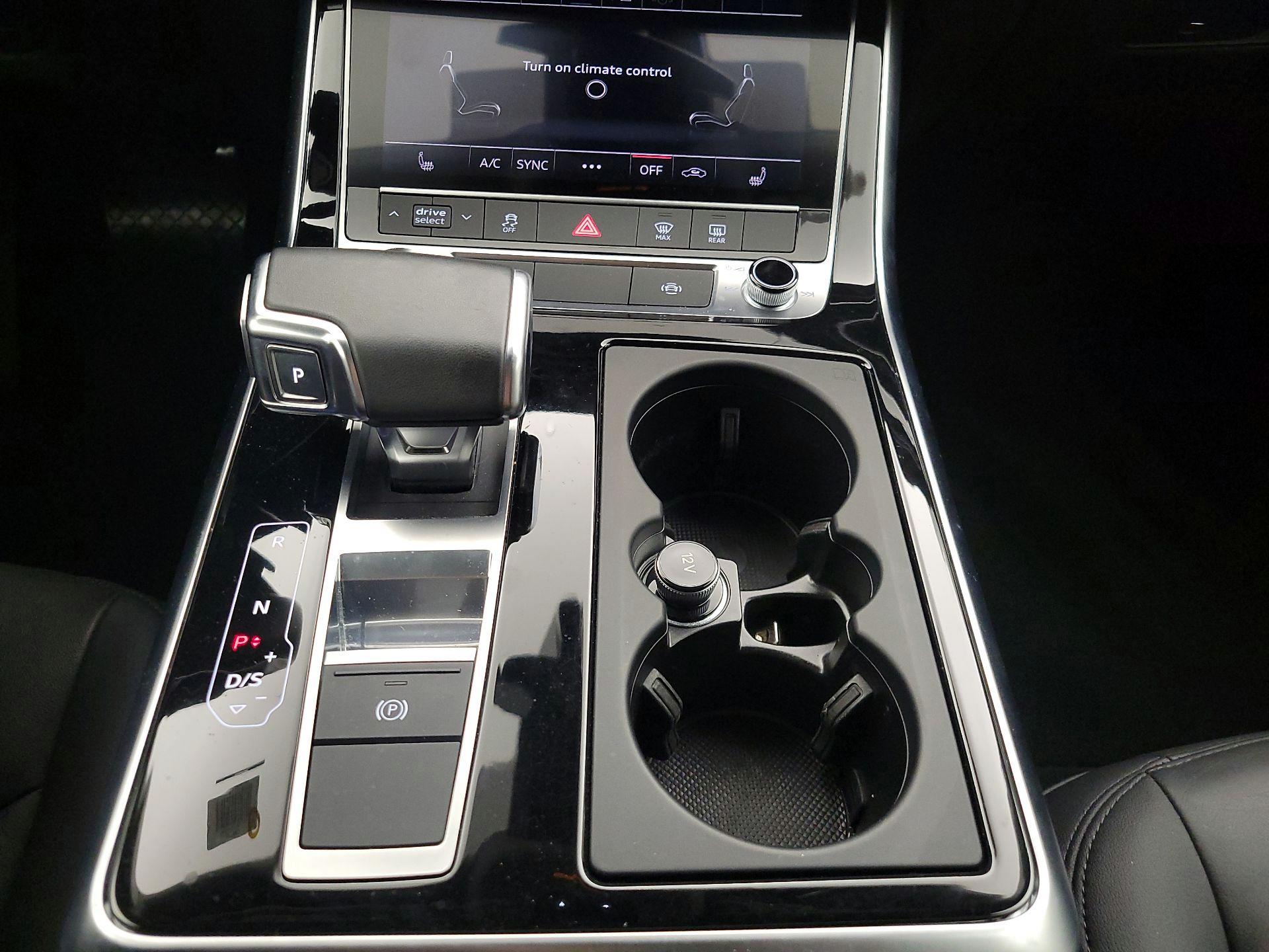 Thumbnail: 2023 Audi Q7 - 18