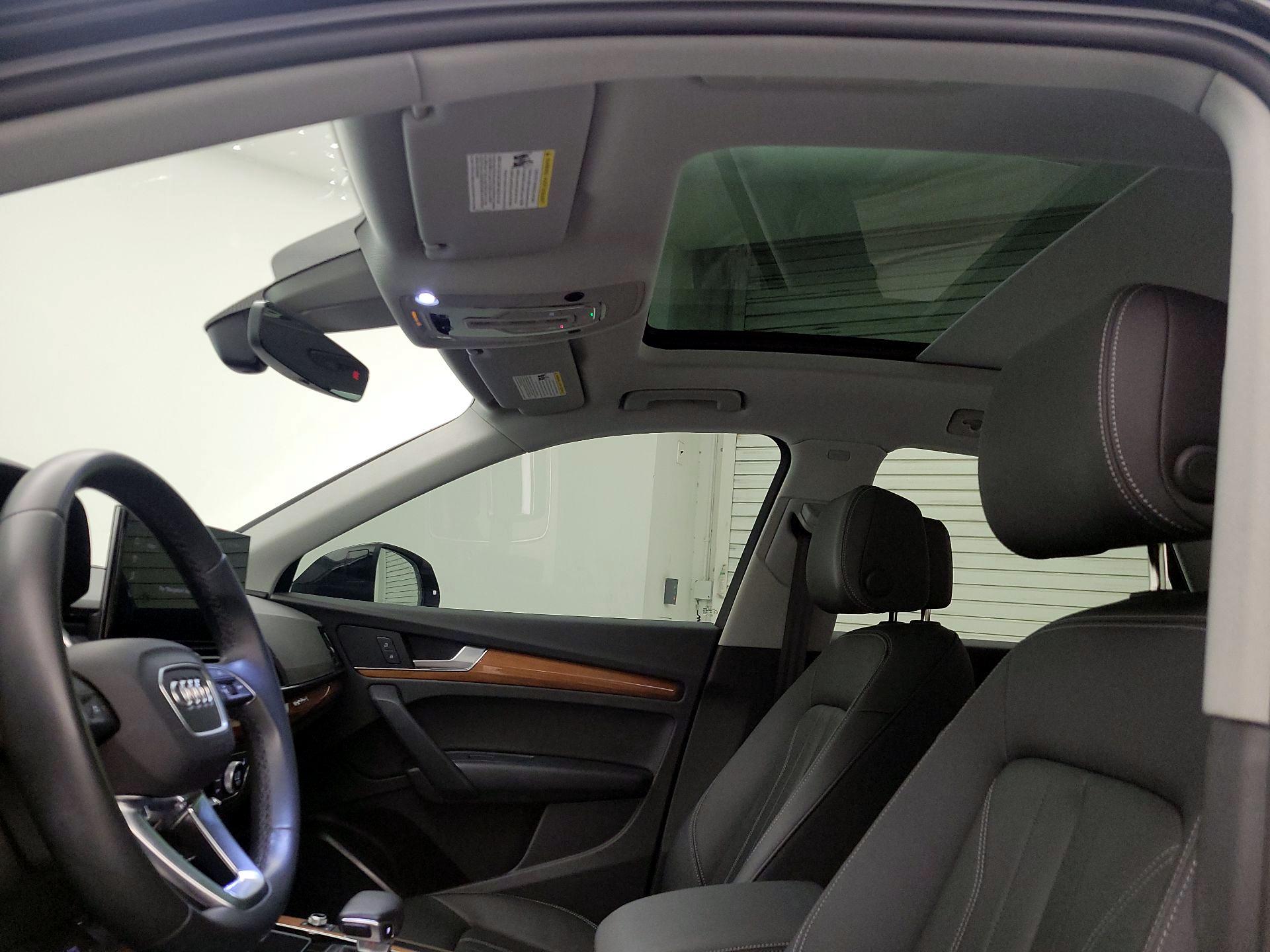 Thumbnail: 2023 Audi Q5 - 20