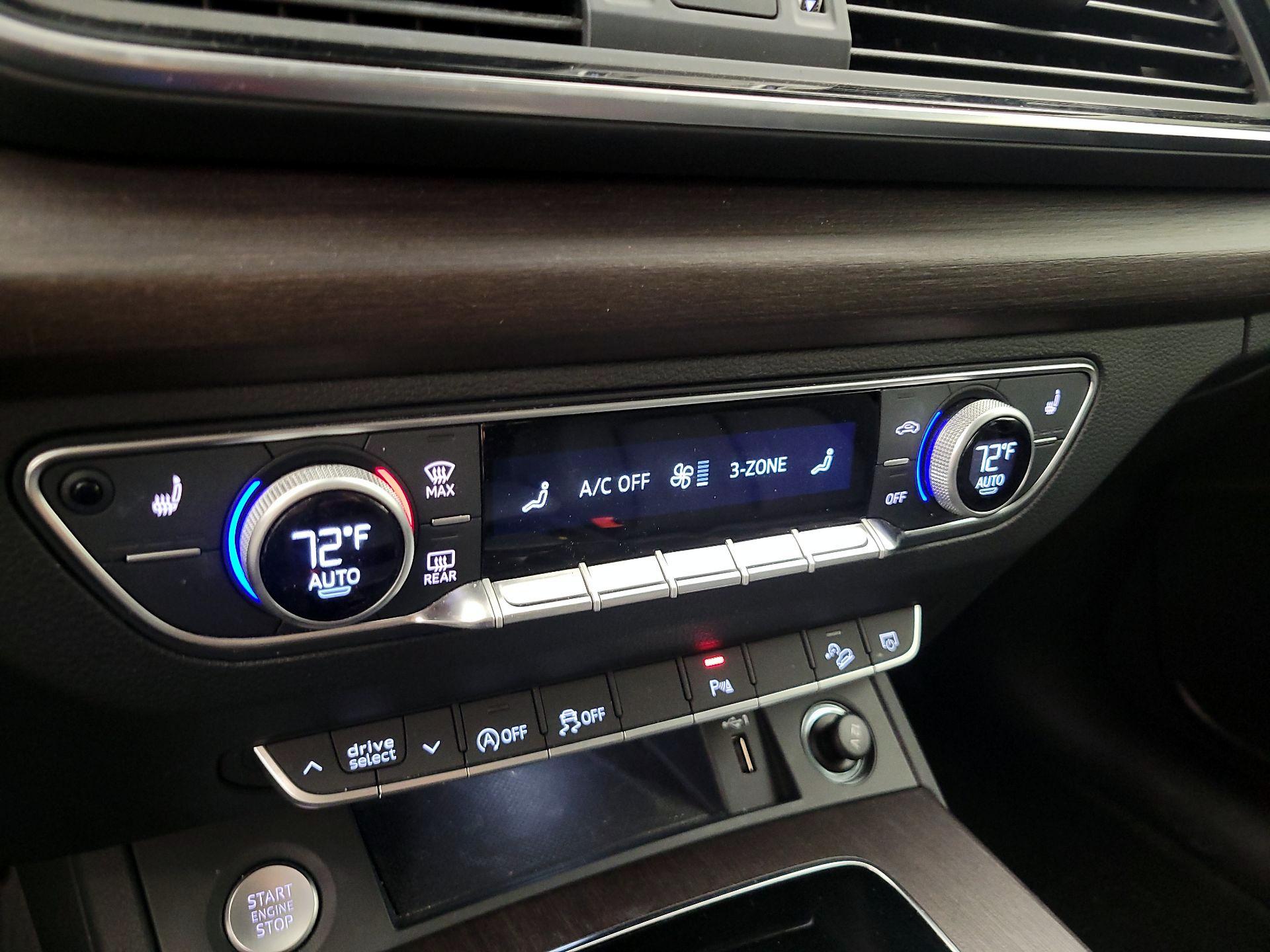 Thumbnail: 2023 Audi Q5 - 16