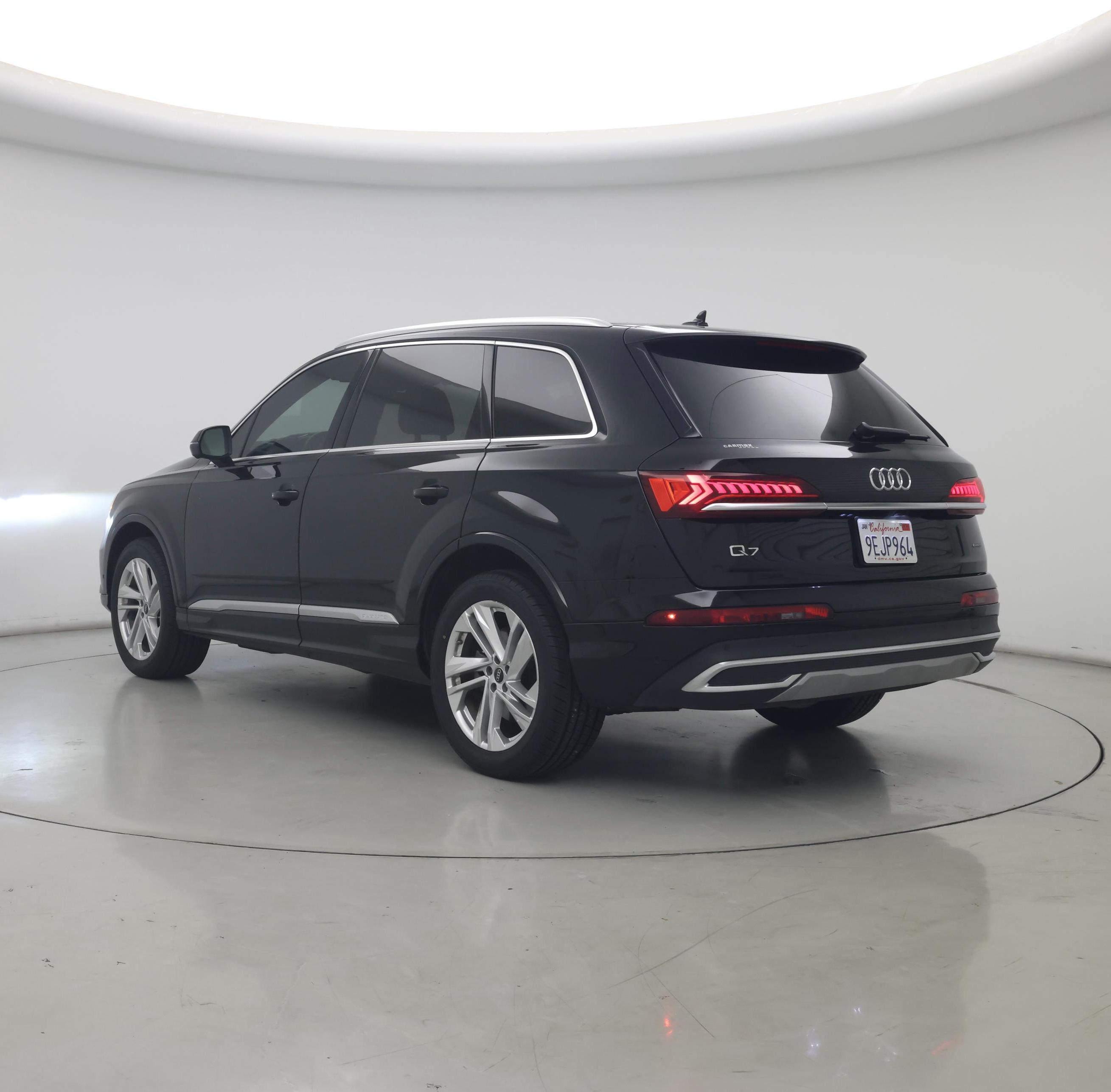 Thumbnail: 2023 Audi Q7 - 2