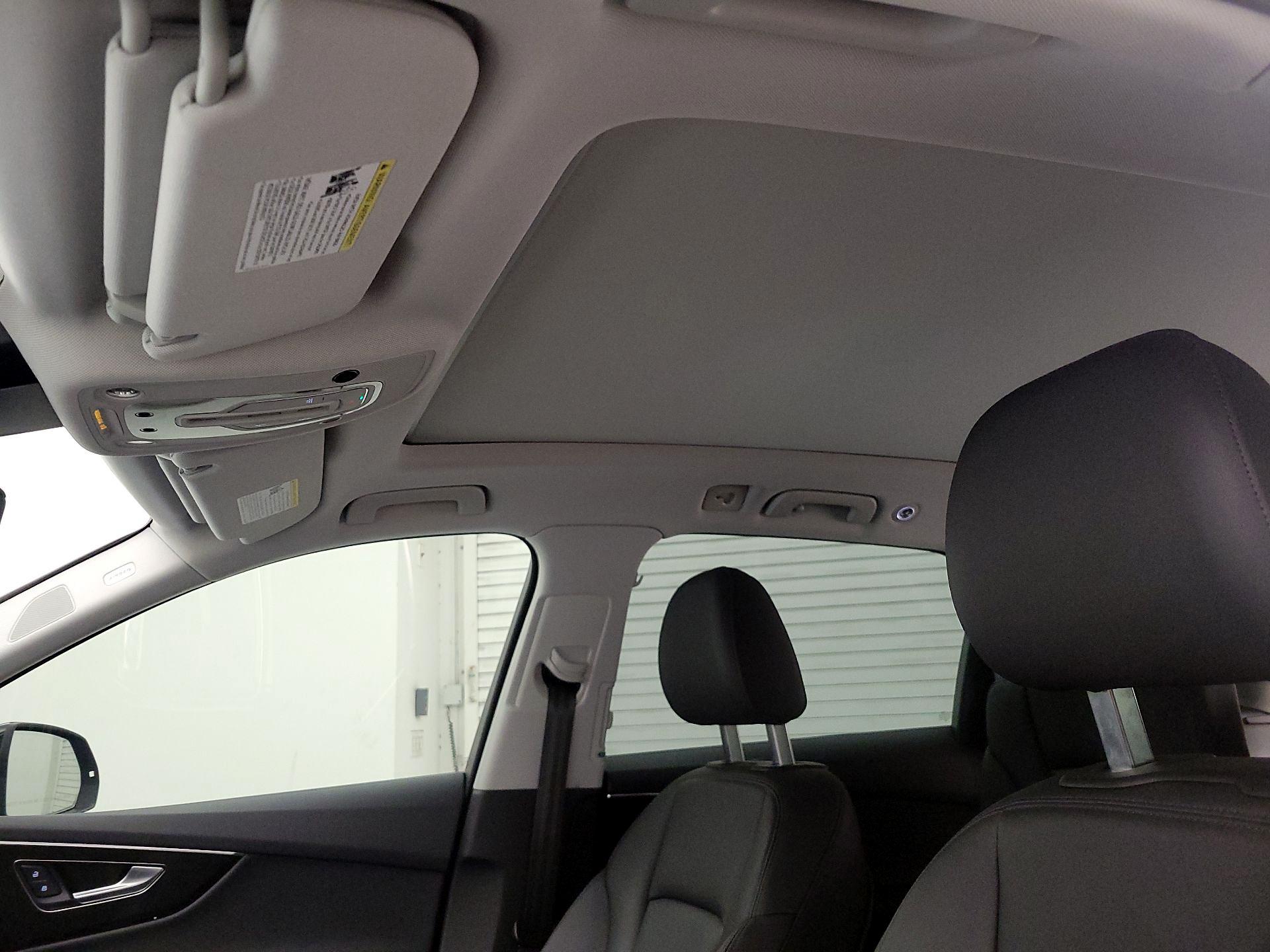 Thumbnail: 2023 Audi Q7 - 19