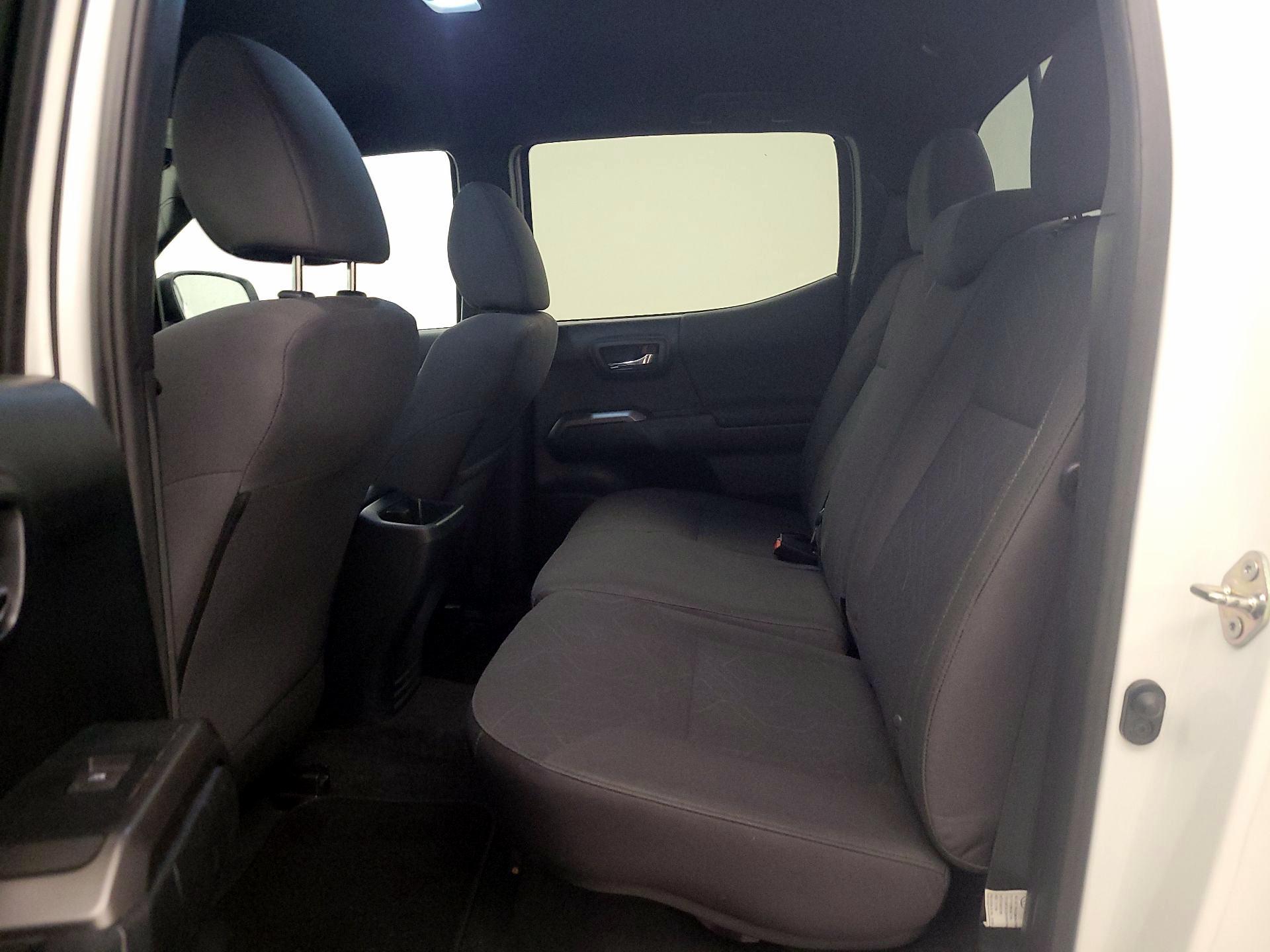 Thumbnail: 2017 Toyota Tacoma - 19