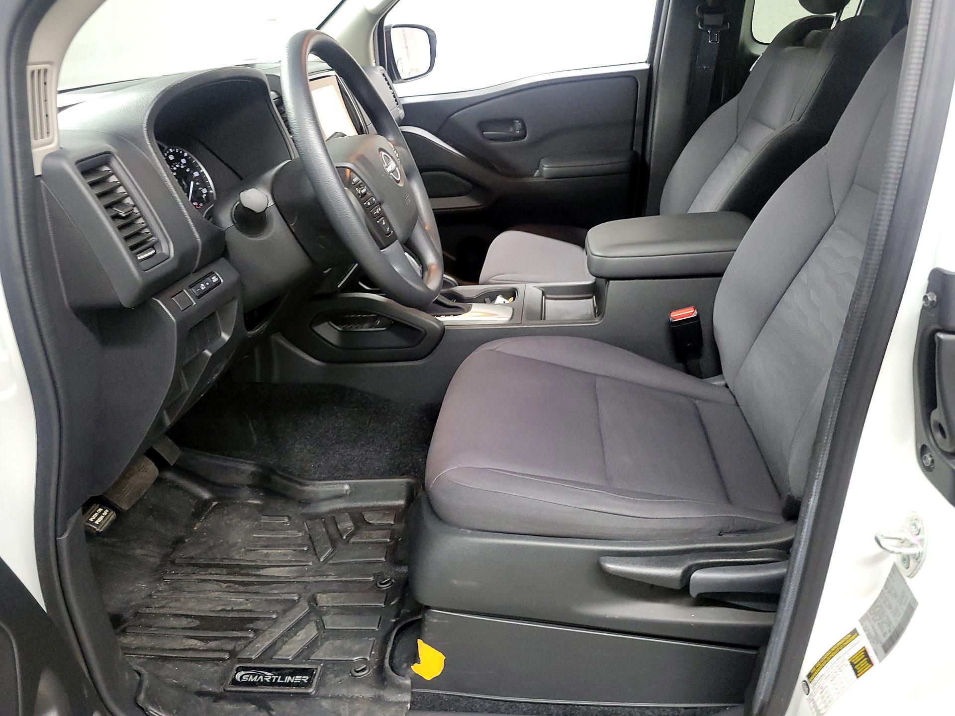 Thumbnail: 2024 Nissan Frontier - 9