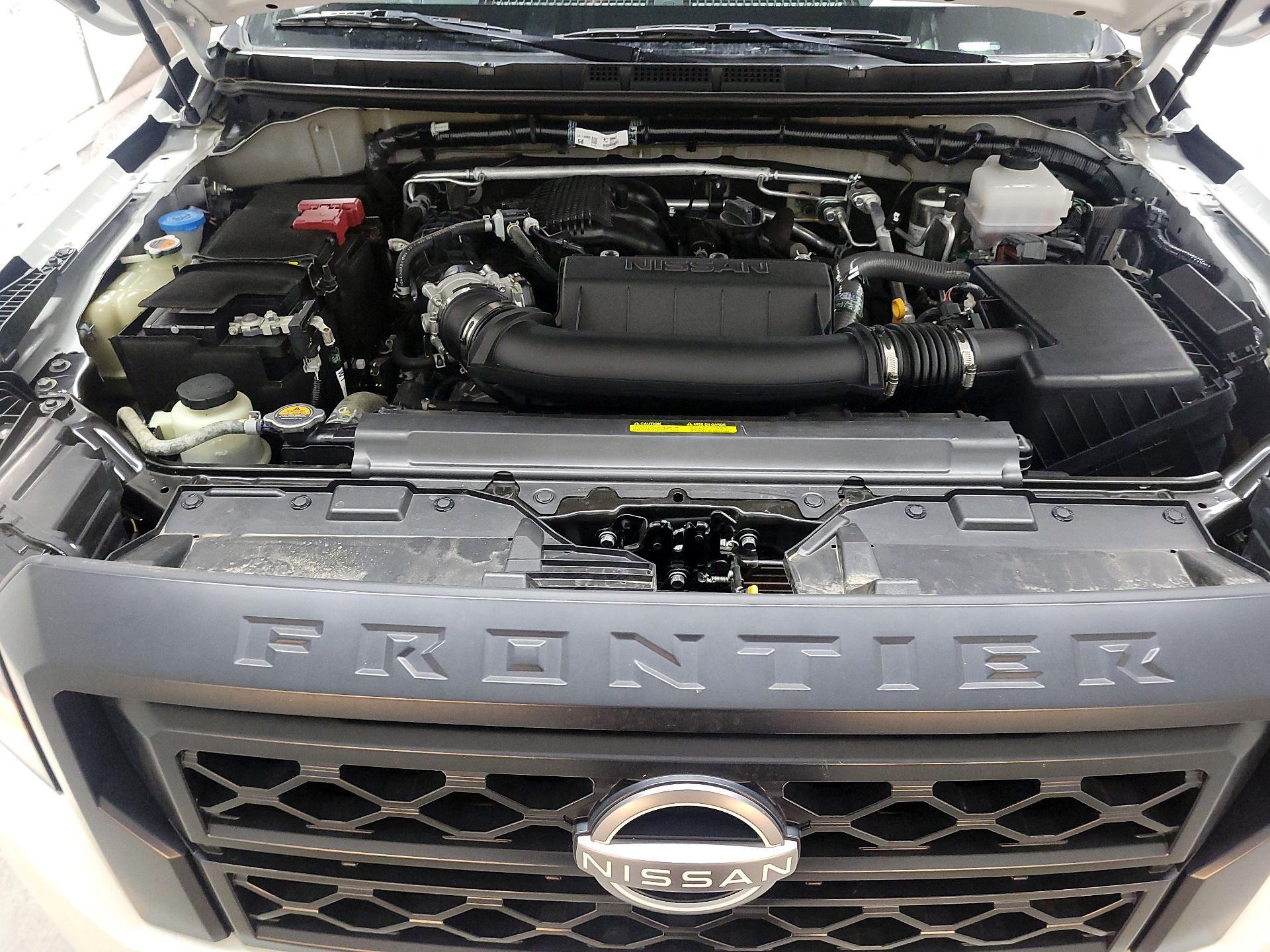 Thumbnail: 2024 Nissan Frontier - 16