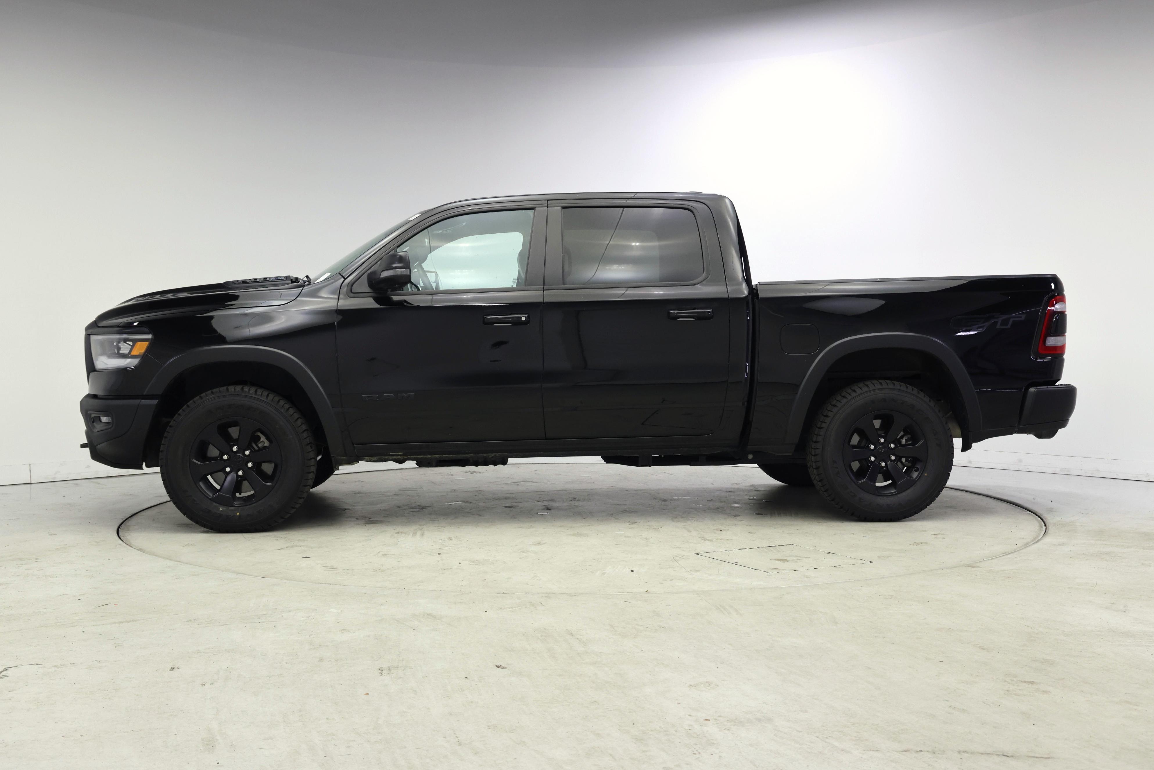 Thumbnail: 2024 RAM 1500 - 3