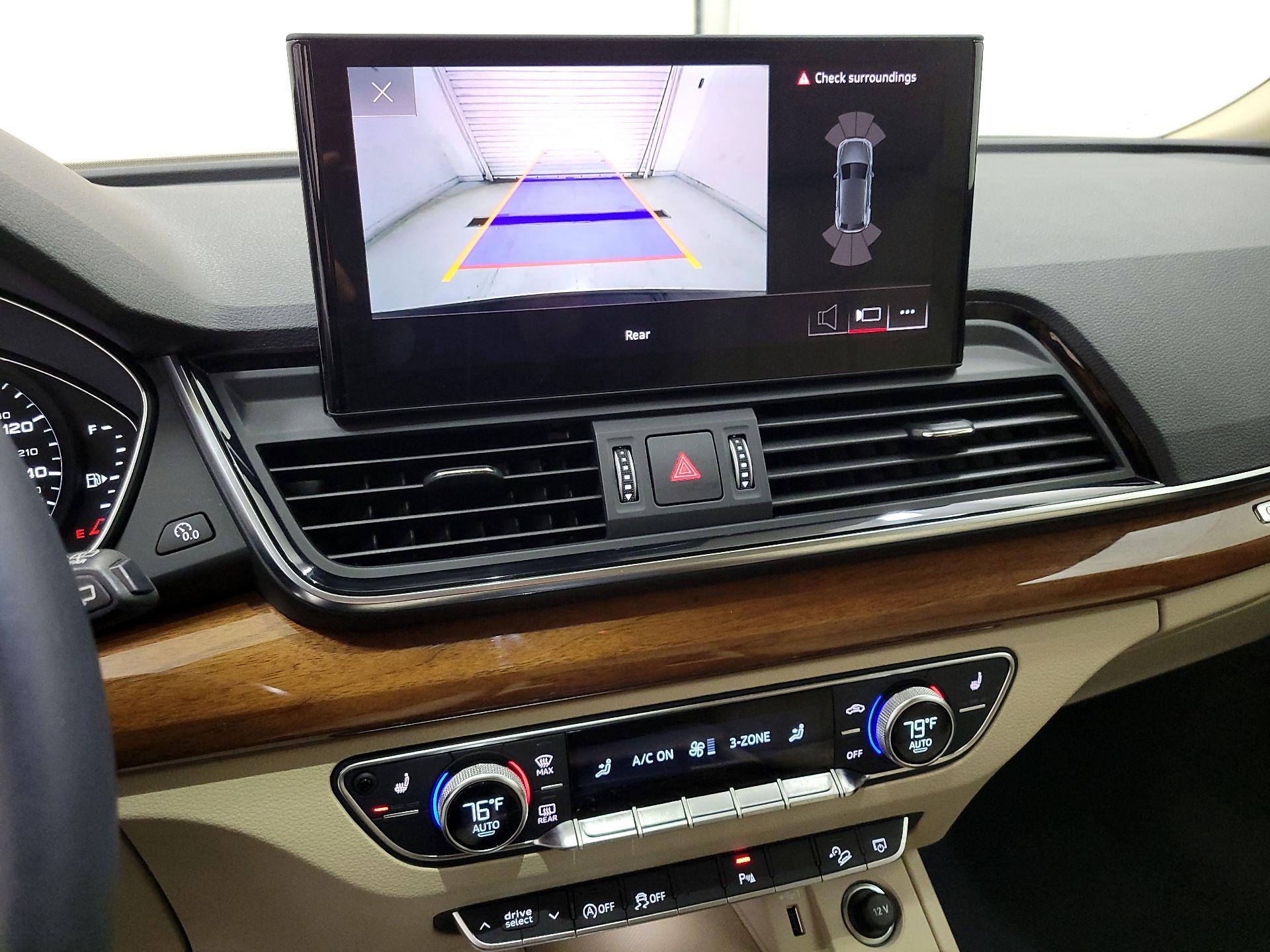 Thumbnail: 2023 Audi Q5 - 15