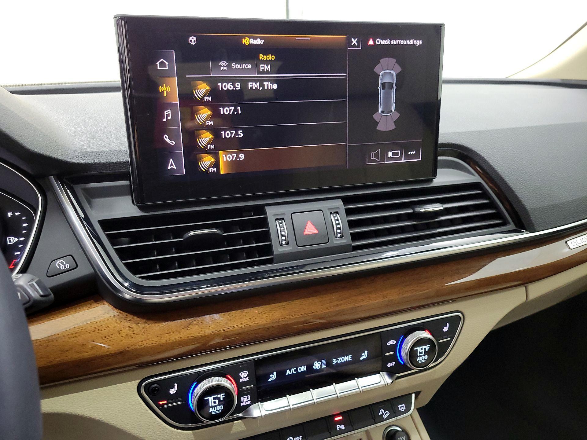 Thumbnail: 2023 Audi Q5 - 16