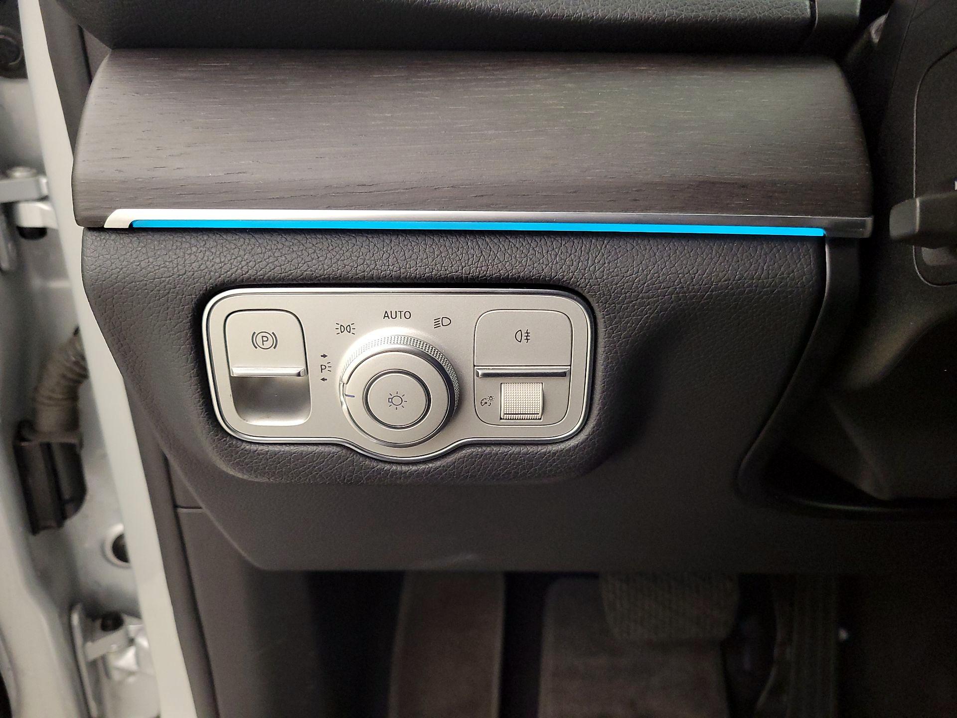 Thumbnail: 2020 Mercedes-Benz GLE - 13