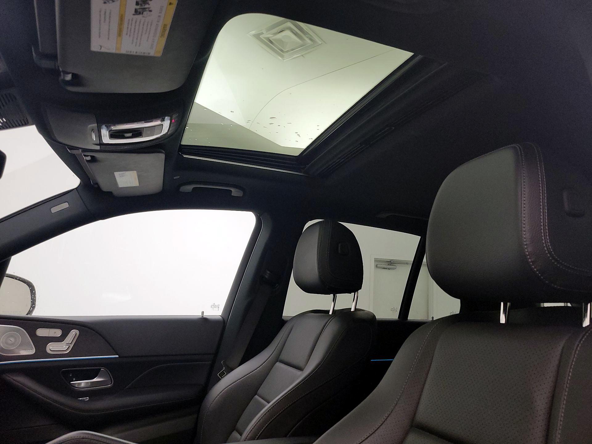 Thumbnail: 2020 Mercedes-Benz GLE - 20