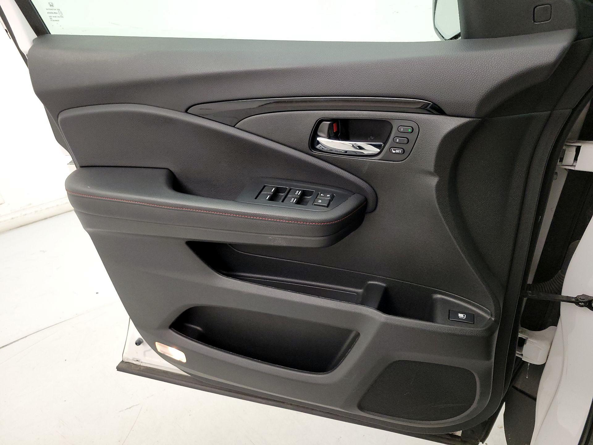 Thumbnail: 2023 Honda Ridgeline - 12