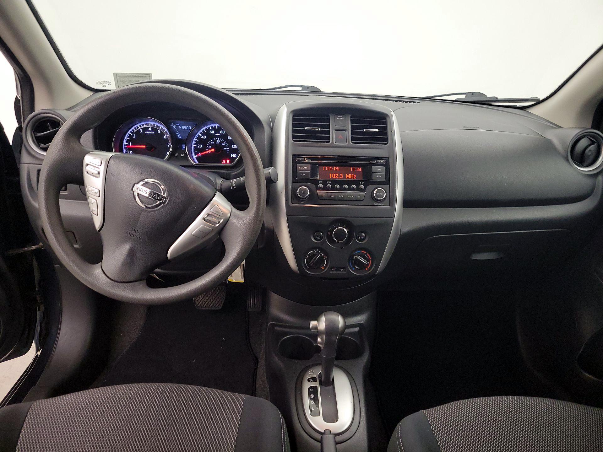 Thumbnail: 2016 Nissan Versa - 9