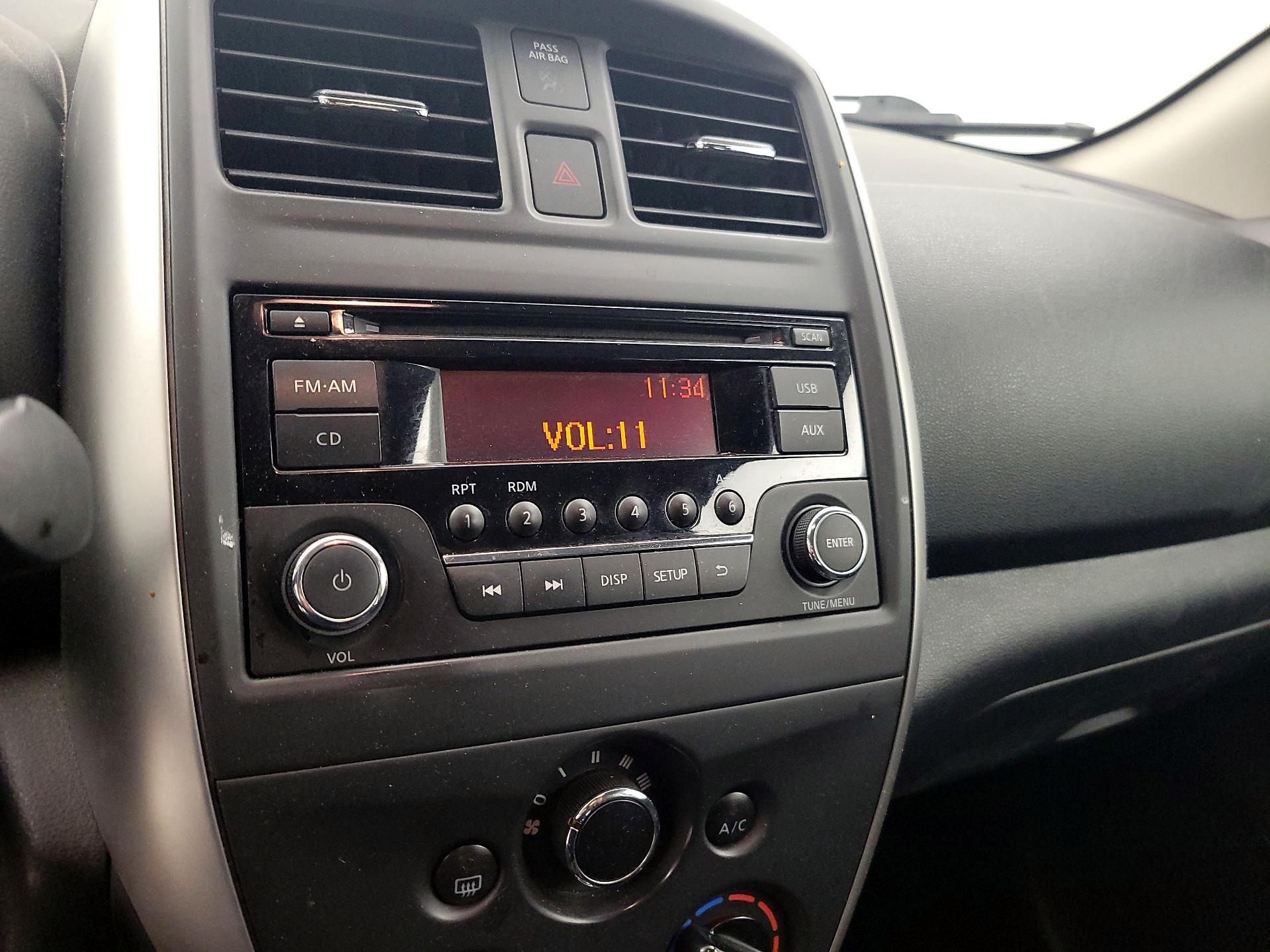 Thumbnail: 2016 Nissan Versa - 14