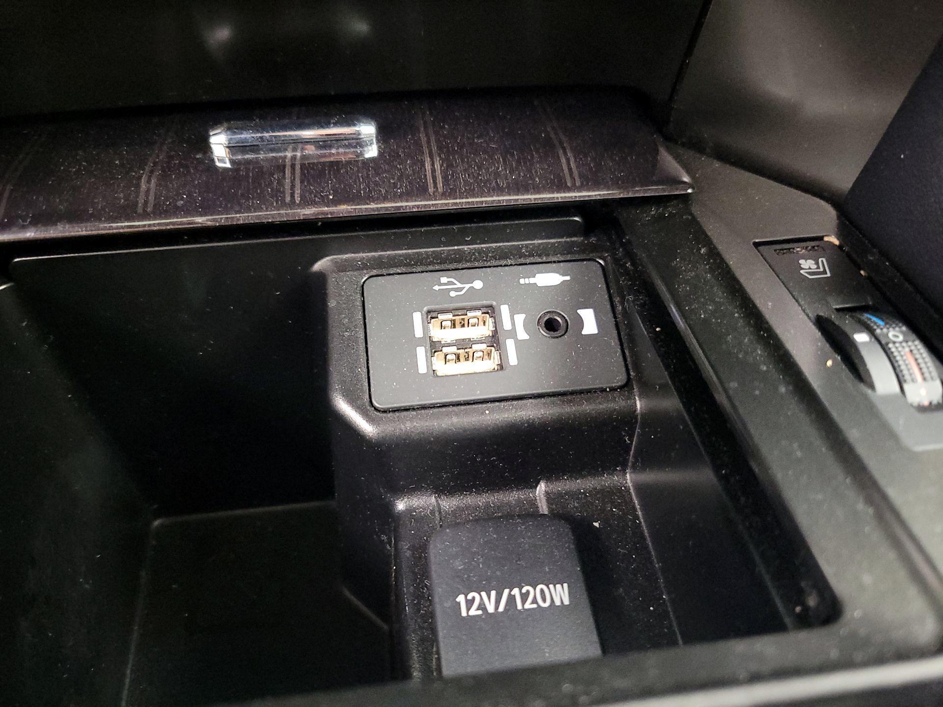 Thumbnail: 2022 Lexus GX - 18