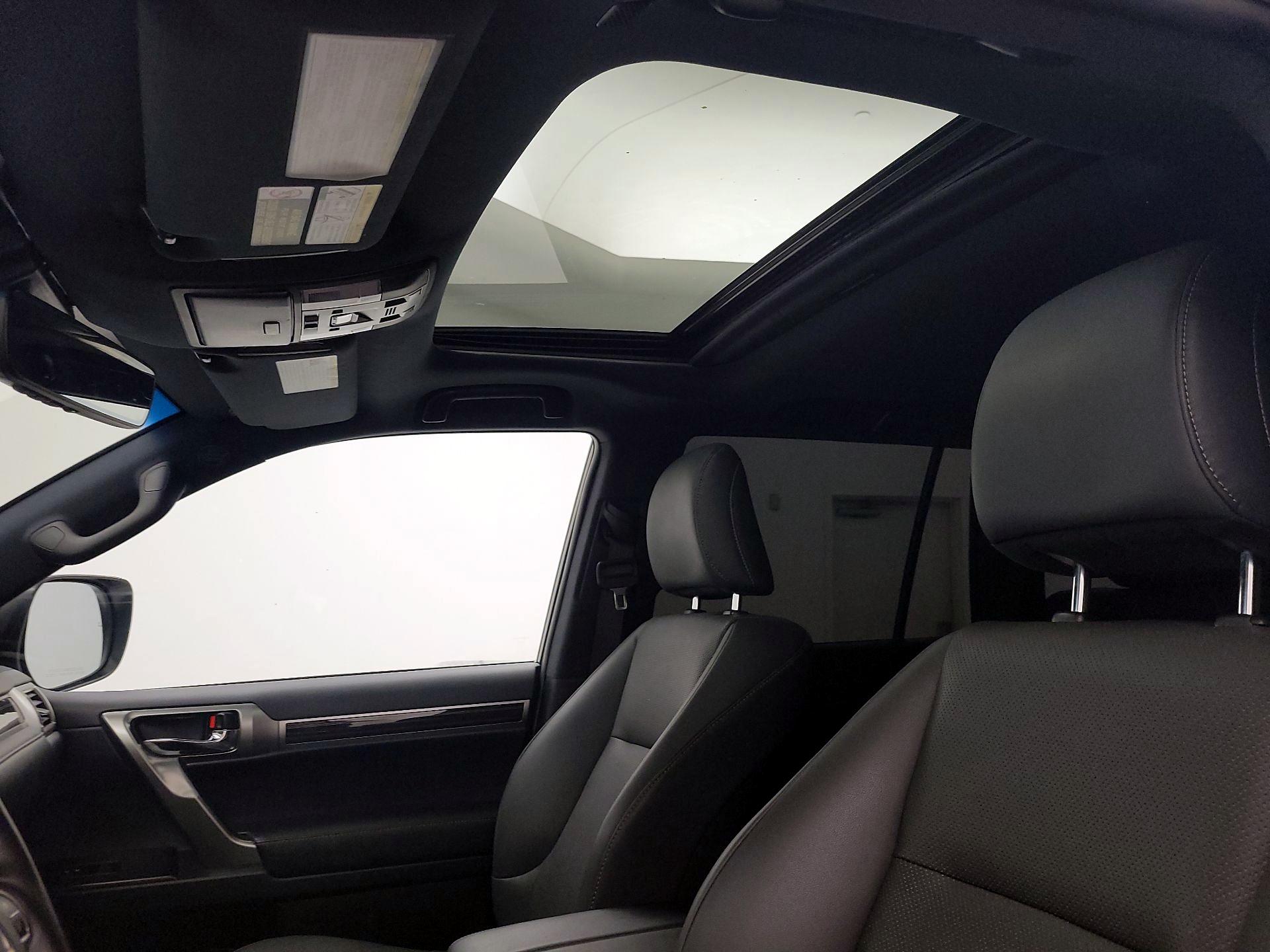 Thumbnail: 2022 Lexus GX - 19