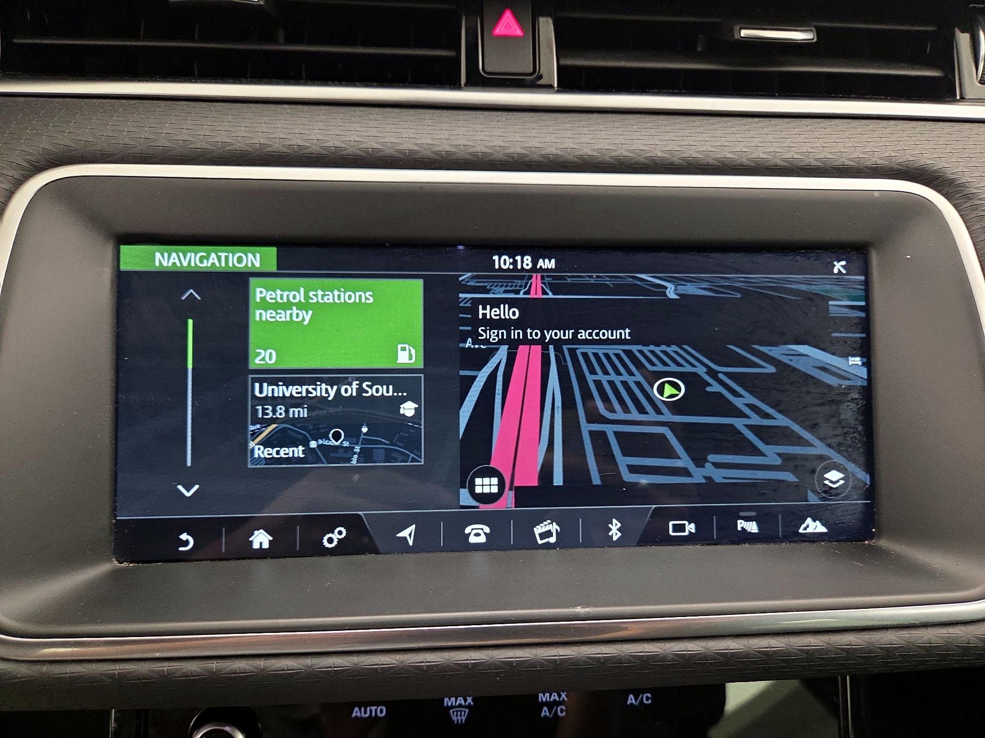 Thumbnail: 2020 Land Rover Range Rover Evoque - 14