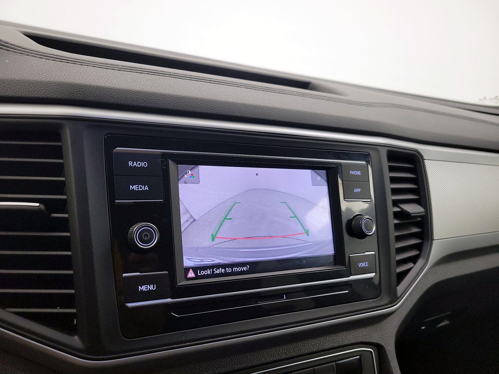 Thumbnail: 2021 Volkswagen Atlas - 14