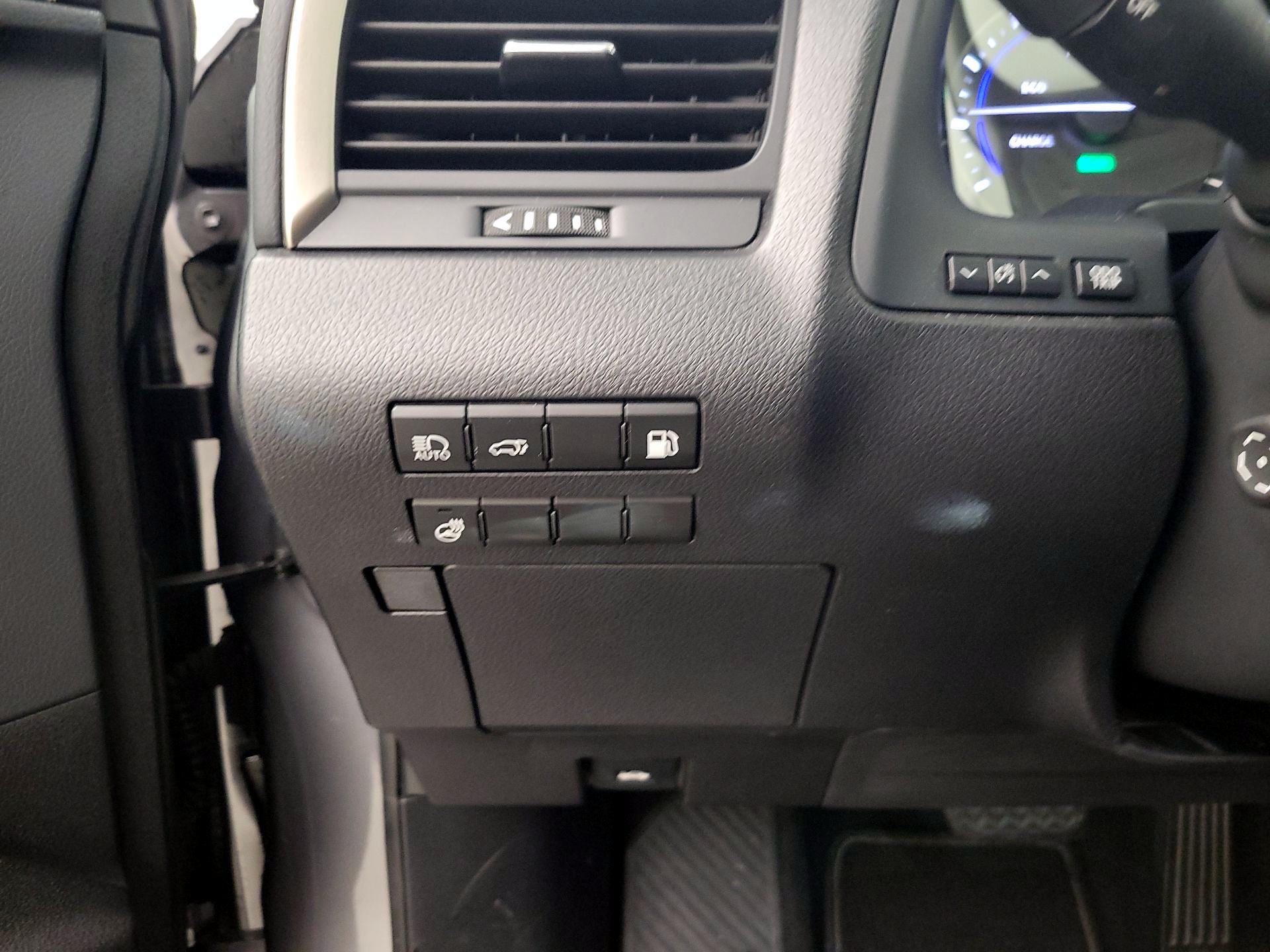 Thumbnail: 2021 Lexus RX - 13