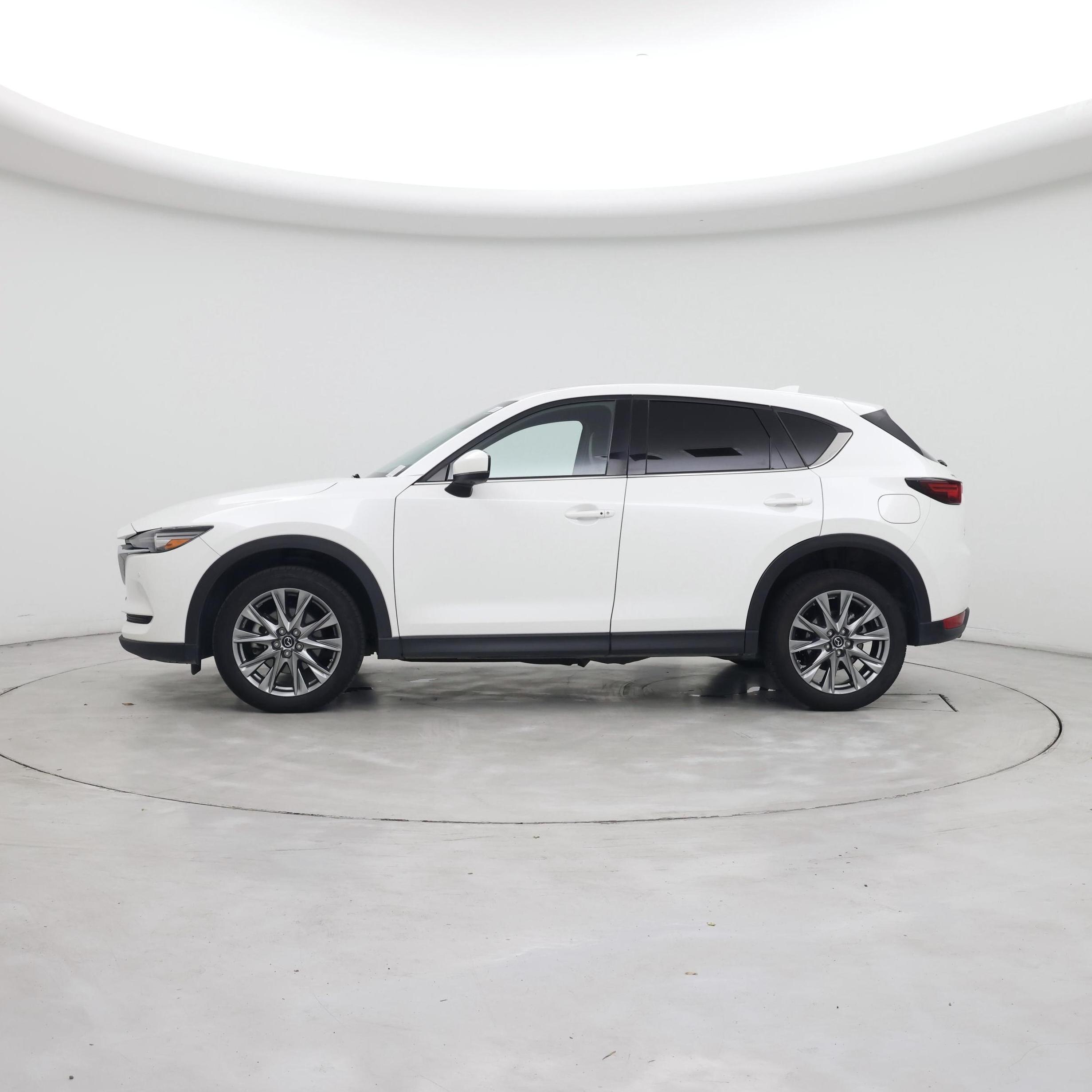 Thumbnail: 2020 Mazda CX-5 - 3