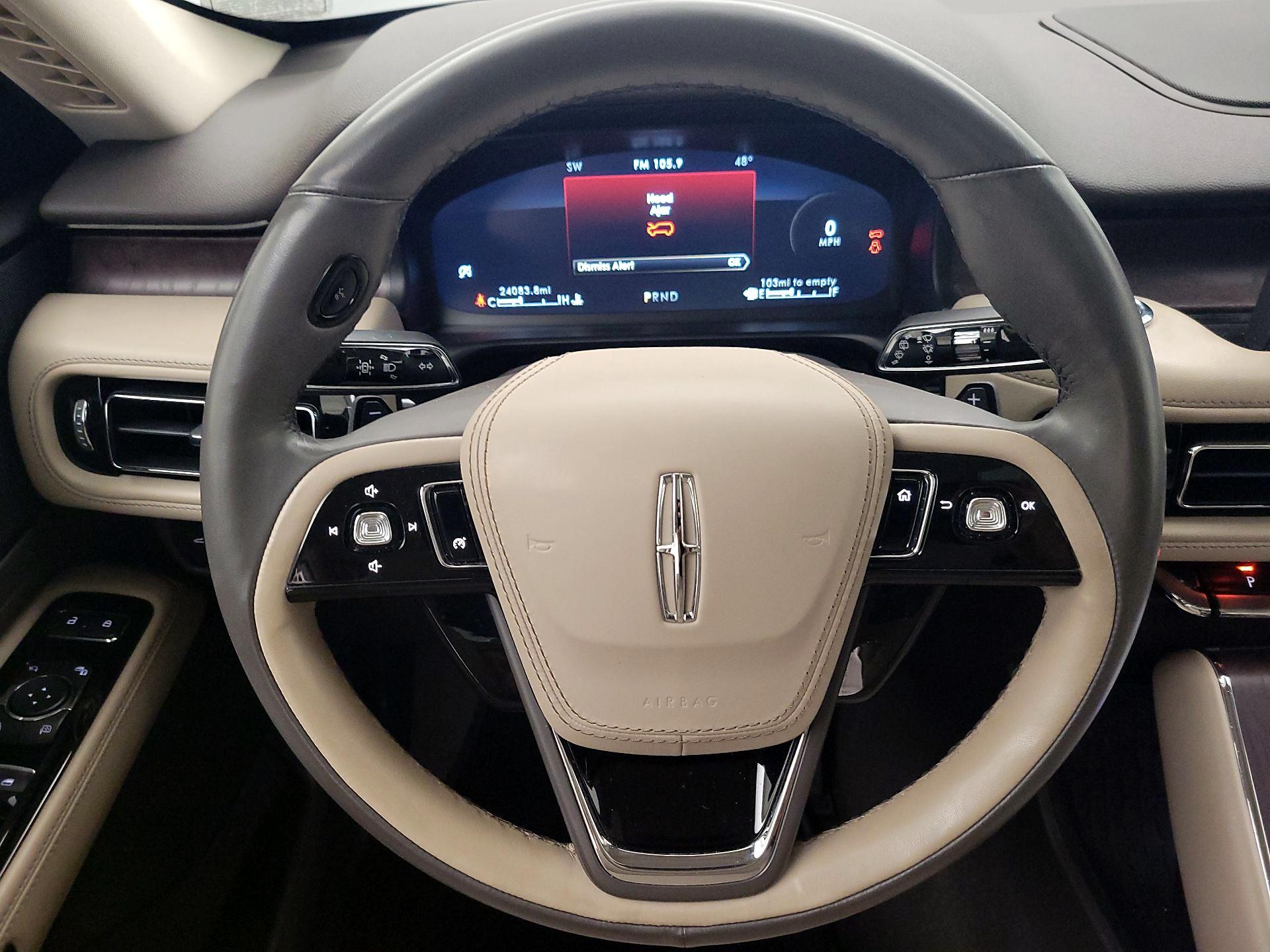 Thumbnail: 2022 Lincoln Aviator - 10