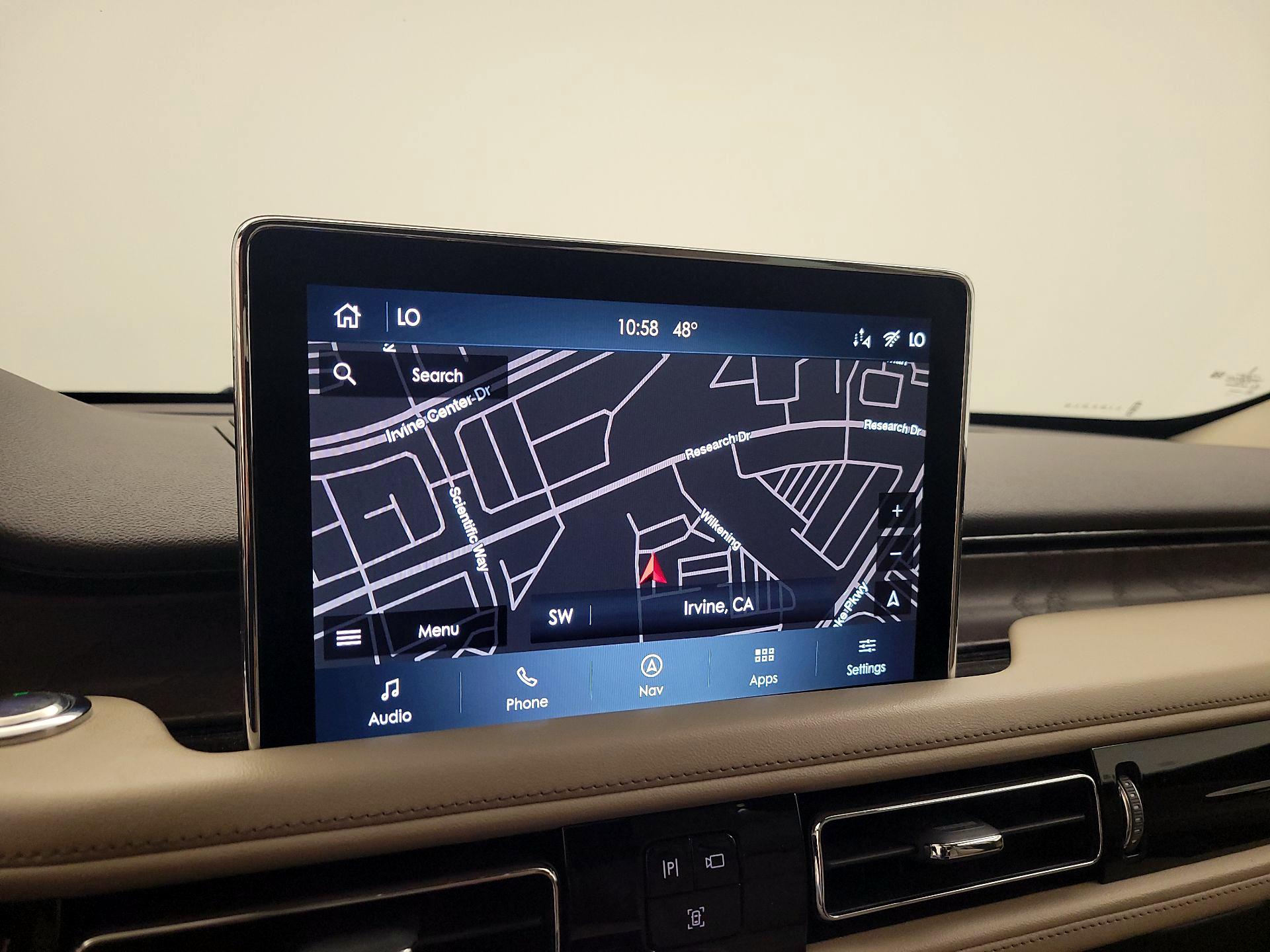 Thumbnail: 2022 Lincoln Aviator - 14