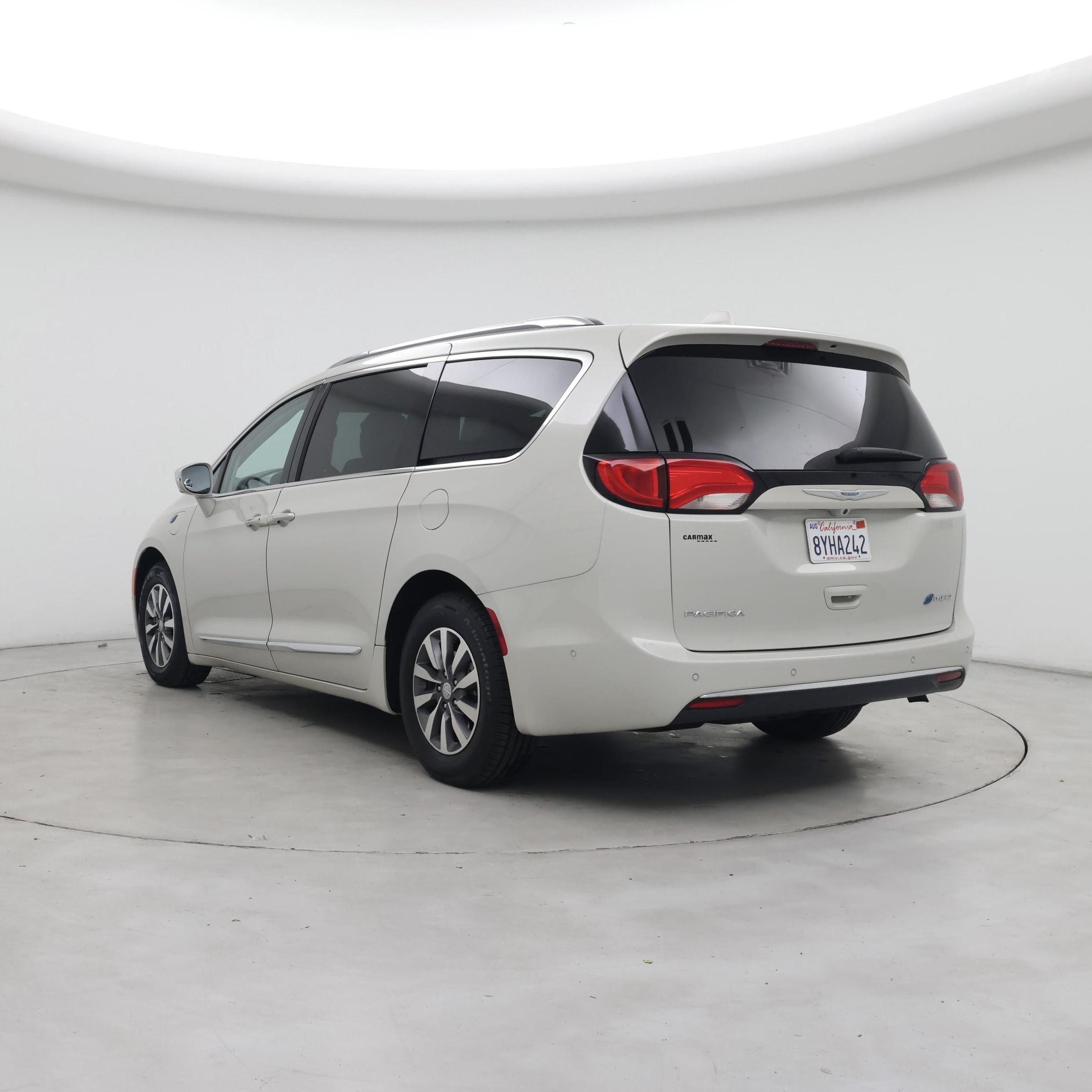 Thumbnail: 2020 Chrysler Pacifica - 2