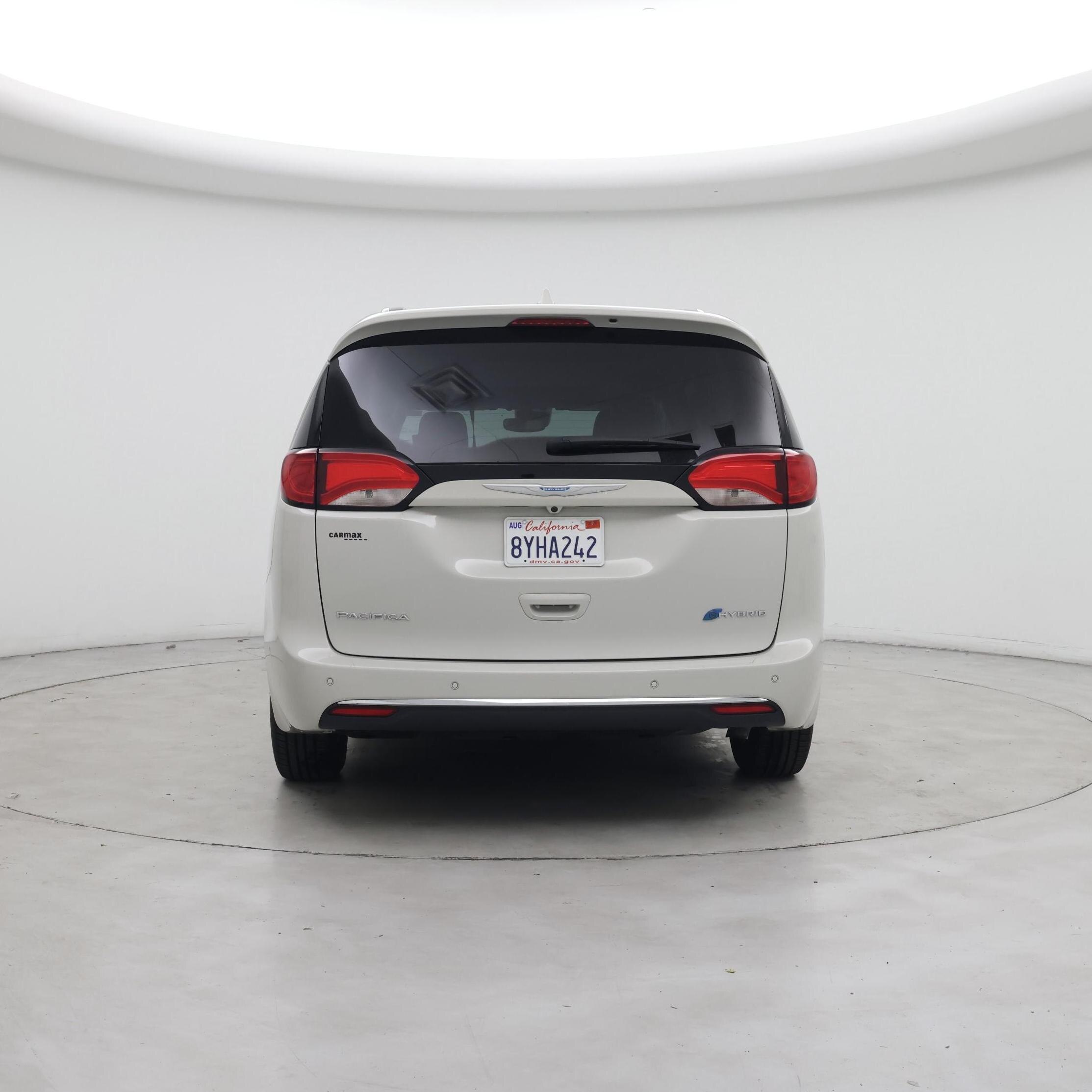 Thumbnail: 2020 Chrysler Pacifica - 6