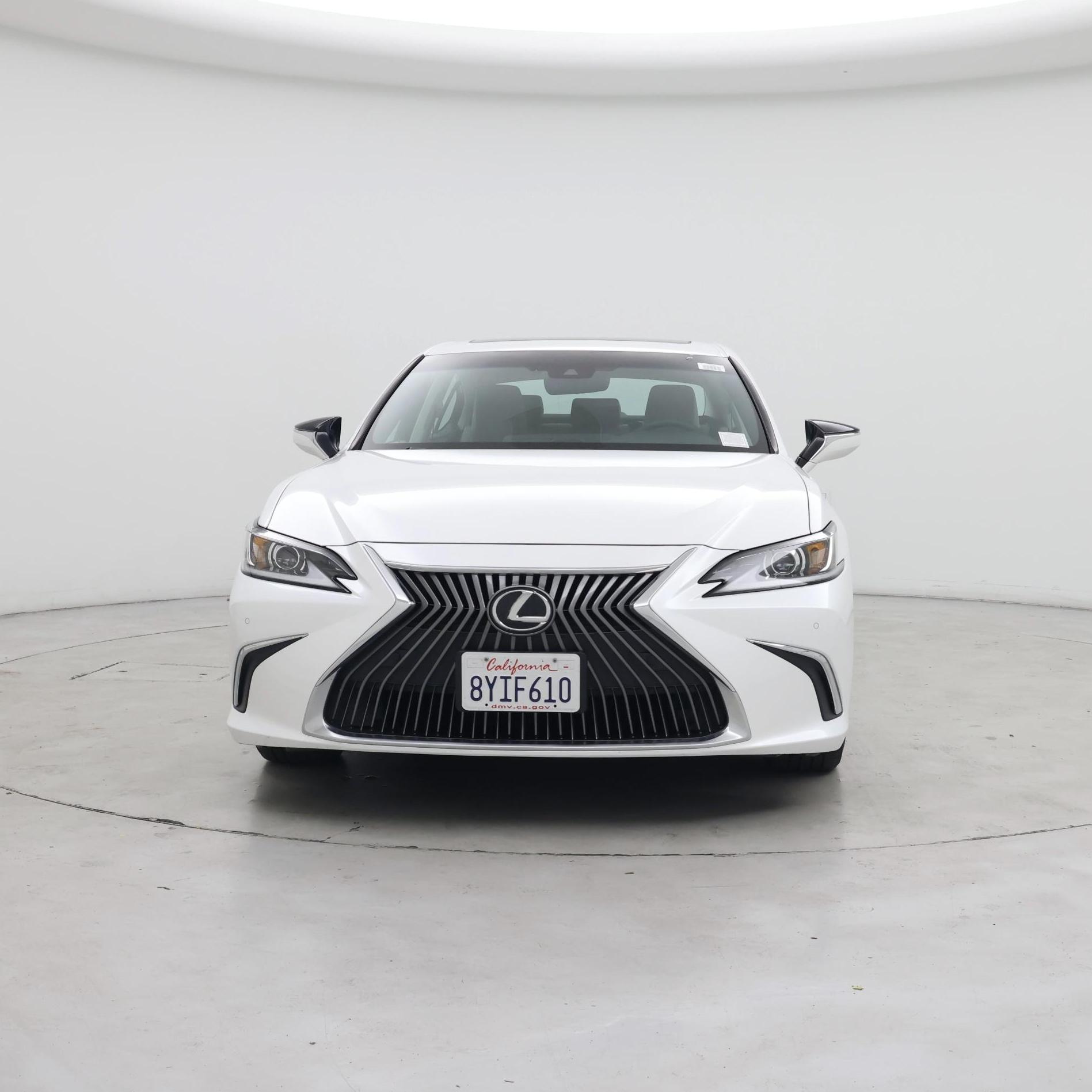 Thumbnail: 2021 Lexus ES - 5