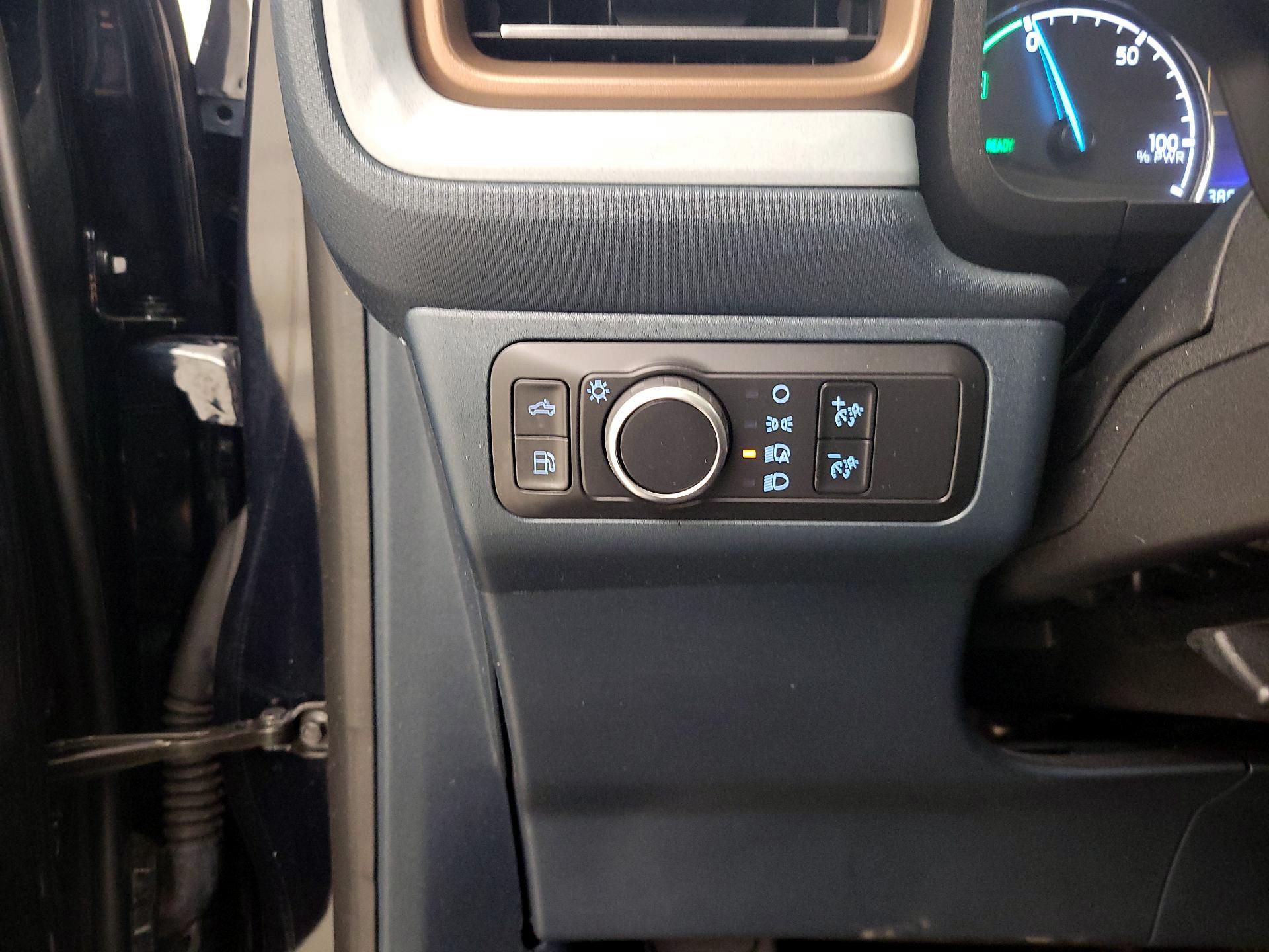 Thumbnail: 2022 Ford Maverick - 13