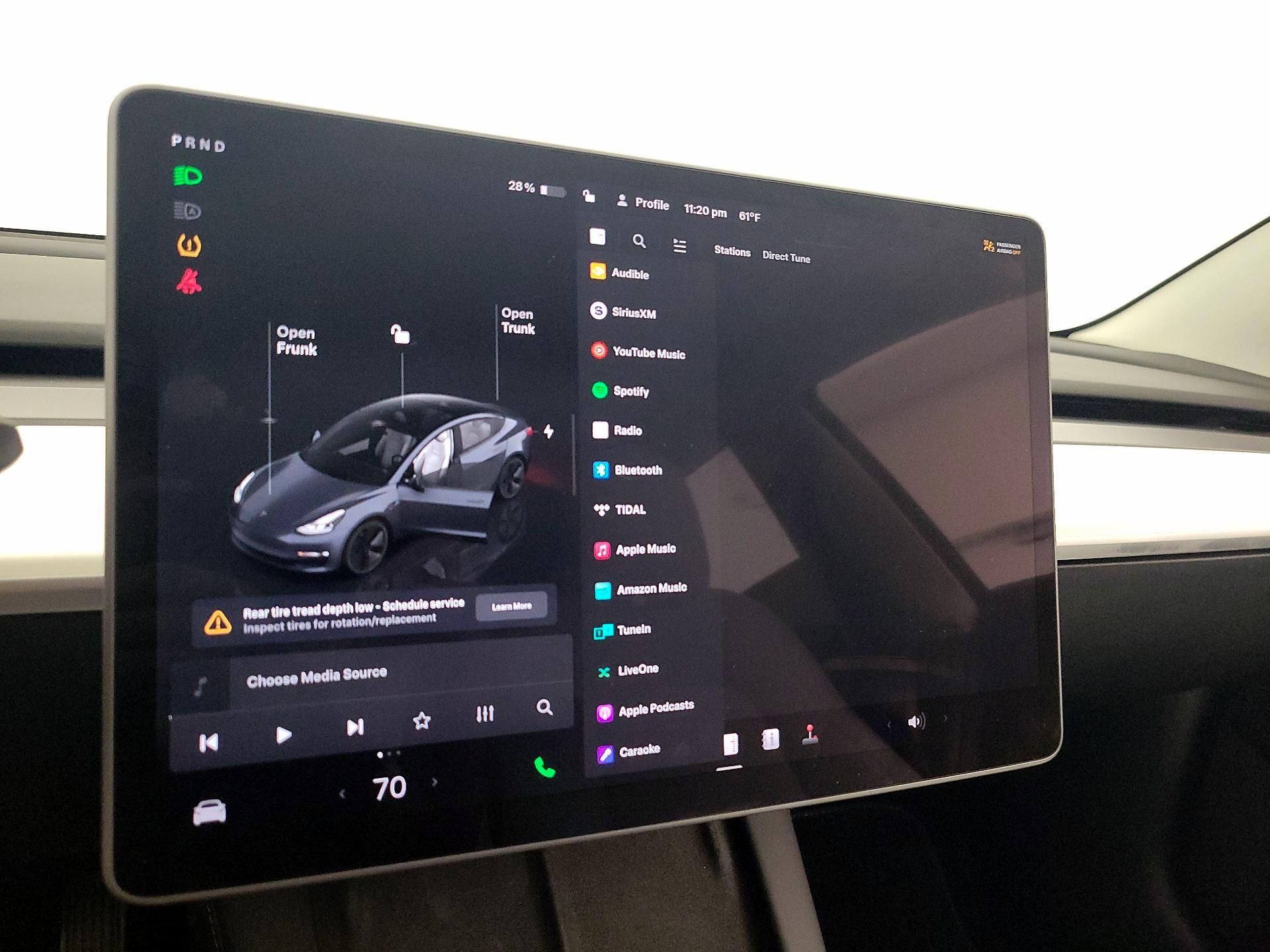Thumbnail: 2023 Tesla Model 3 - 15