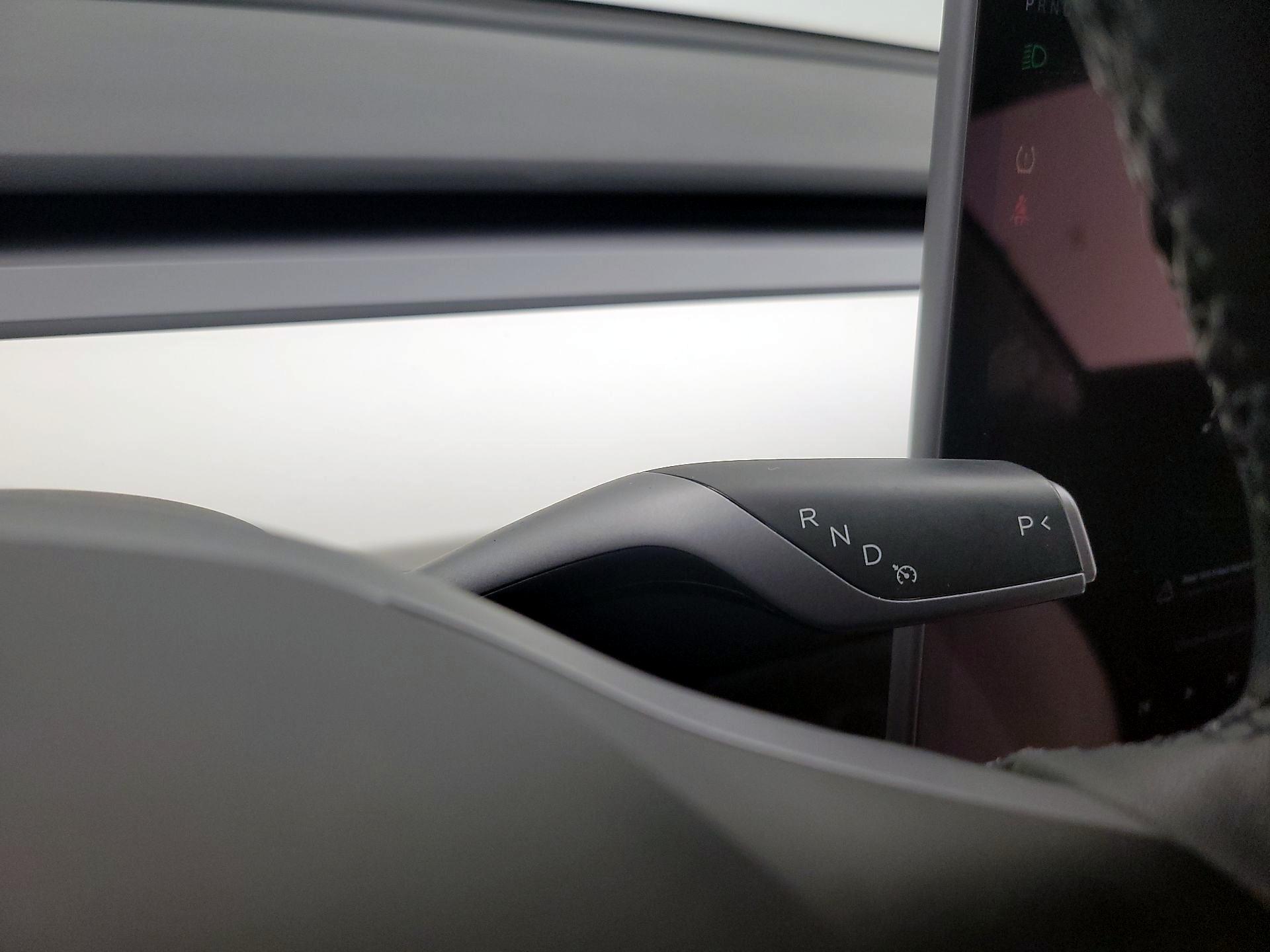 Thumbnail: 2023 Tesla Model 3 - 17