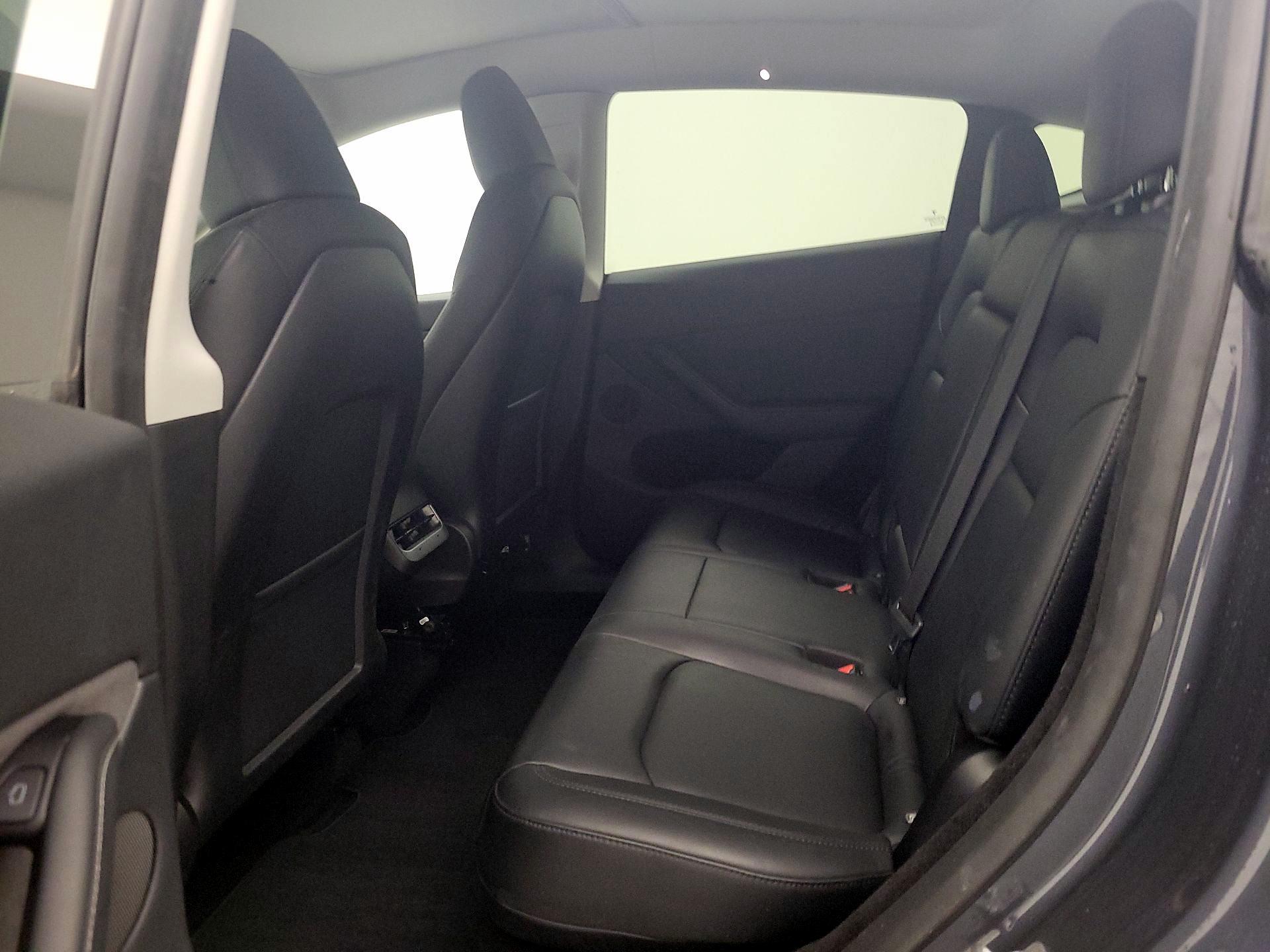 Thumbnail: 2023 Tesla Model Y - 18