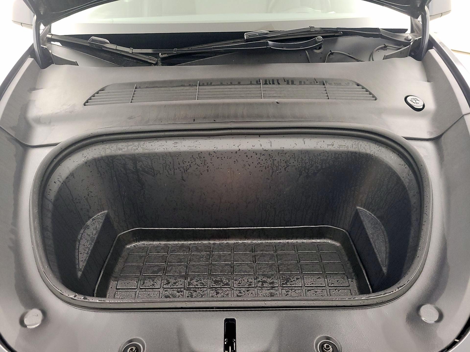 Thumbnail: 2023 Tesla Model Y - 20