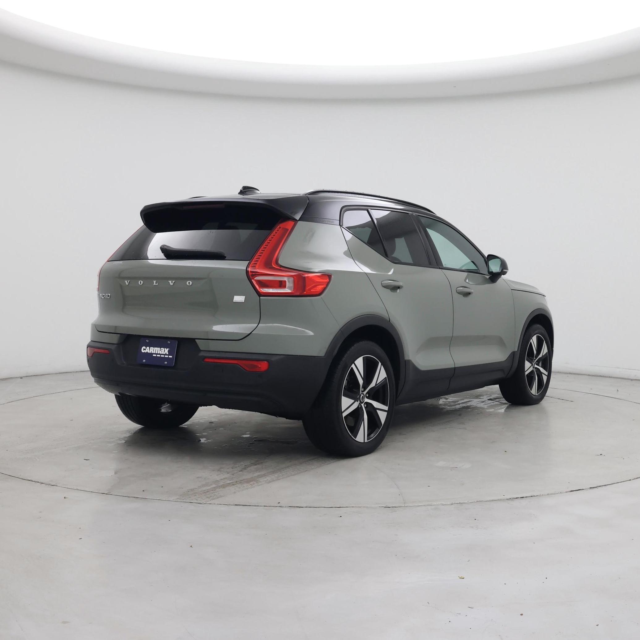 Thumbnail: 2021 Volvo XC40 - 8