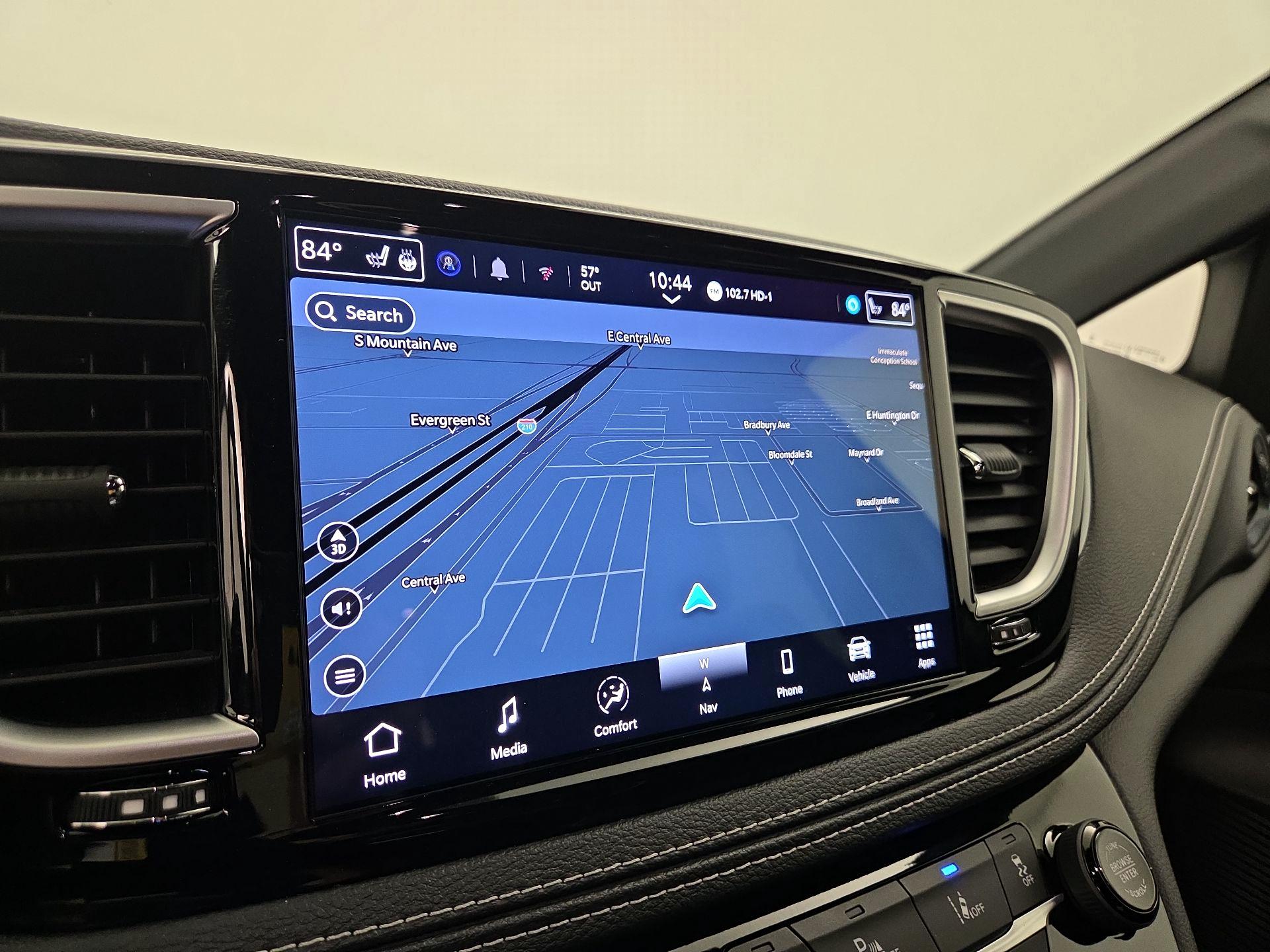 Thumbnail: 2026 Chrysler Pacifica - 14