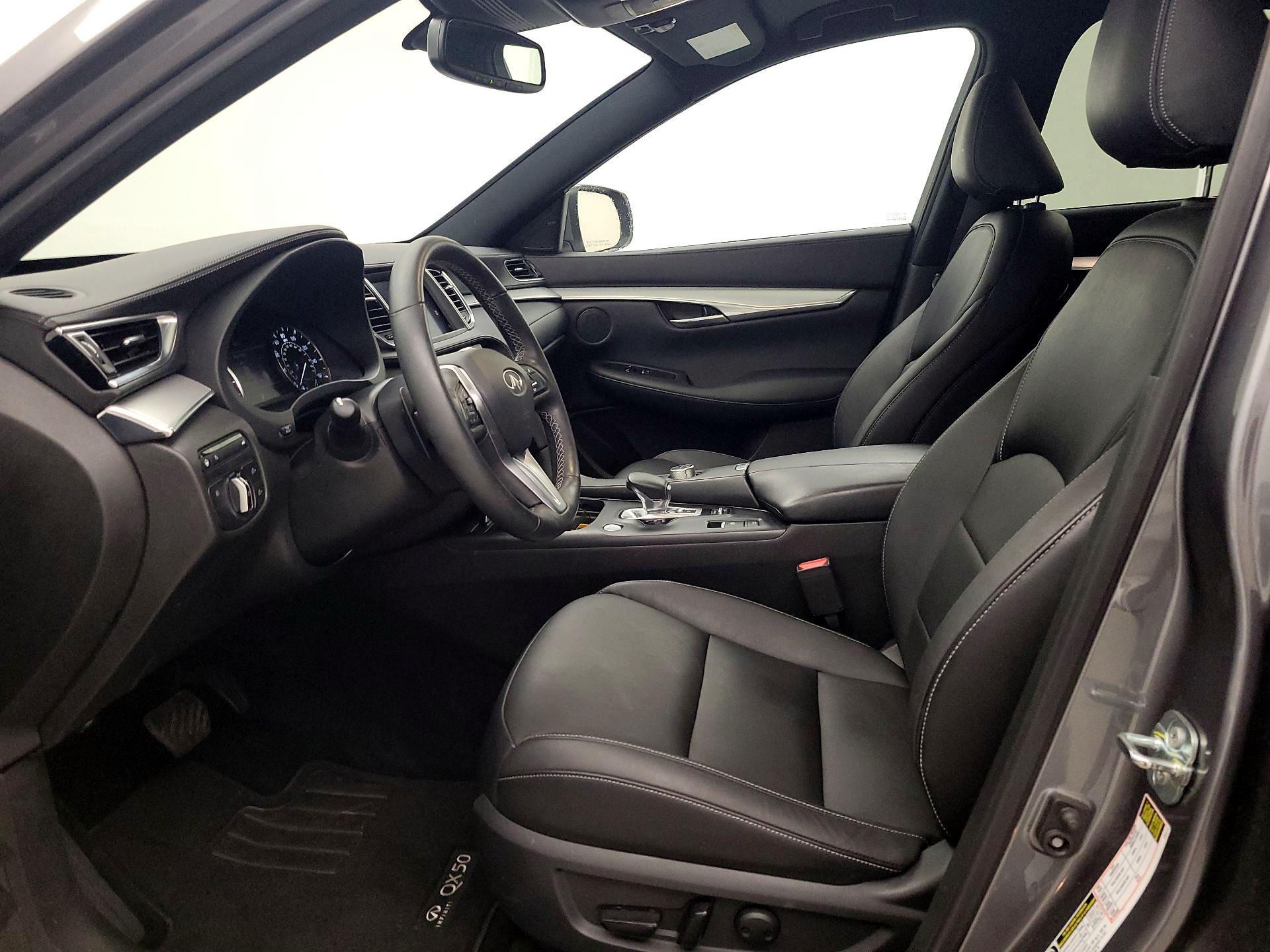 Thumbnail: 2021 INFINITI QX50 - 11