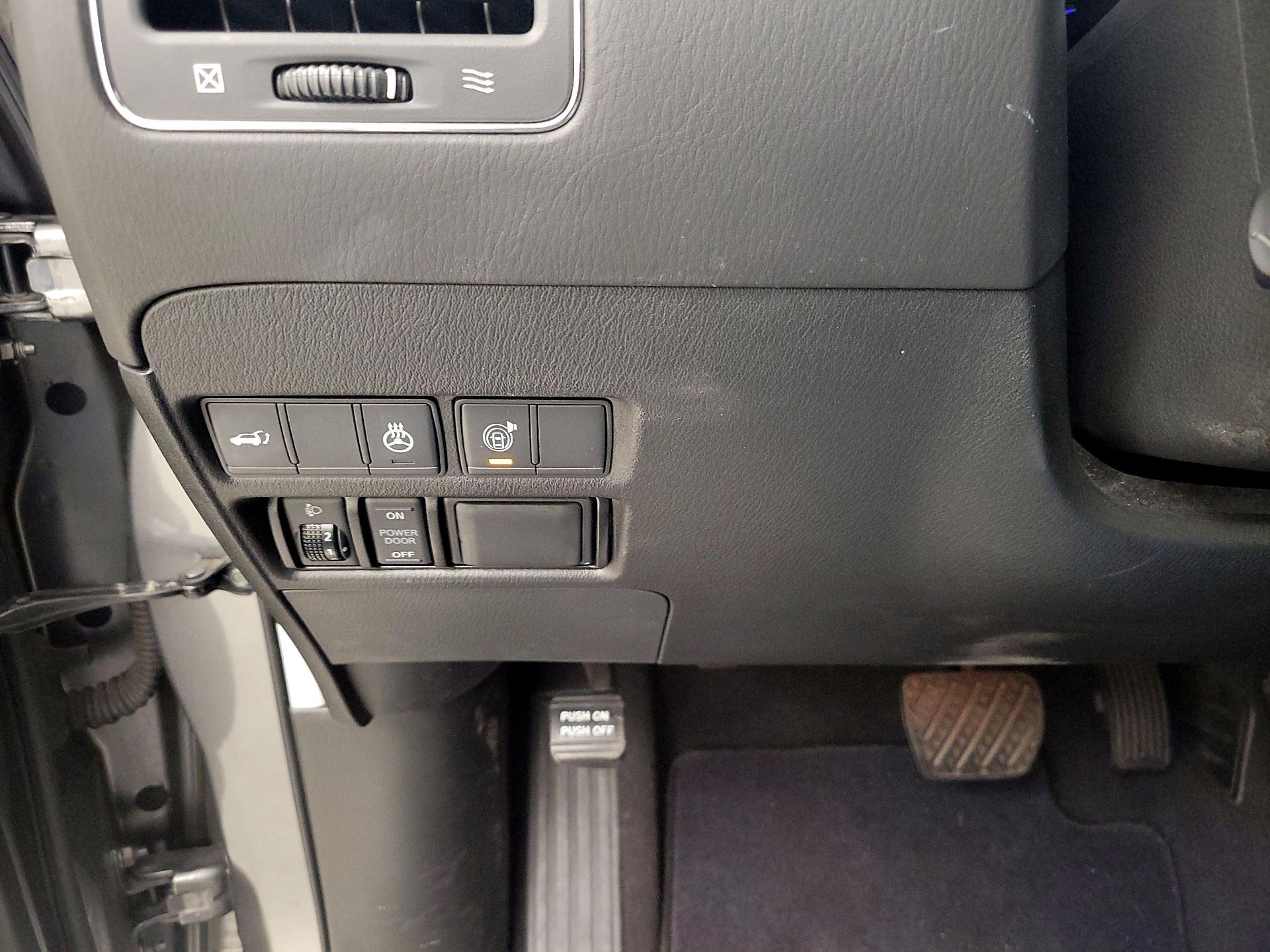 Thumbnail: 2019 INFINITI QX80 - 13