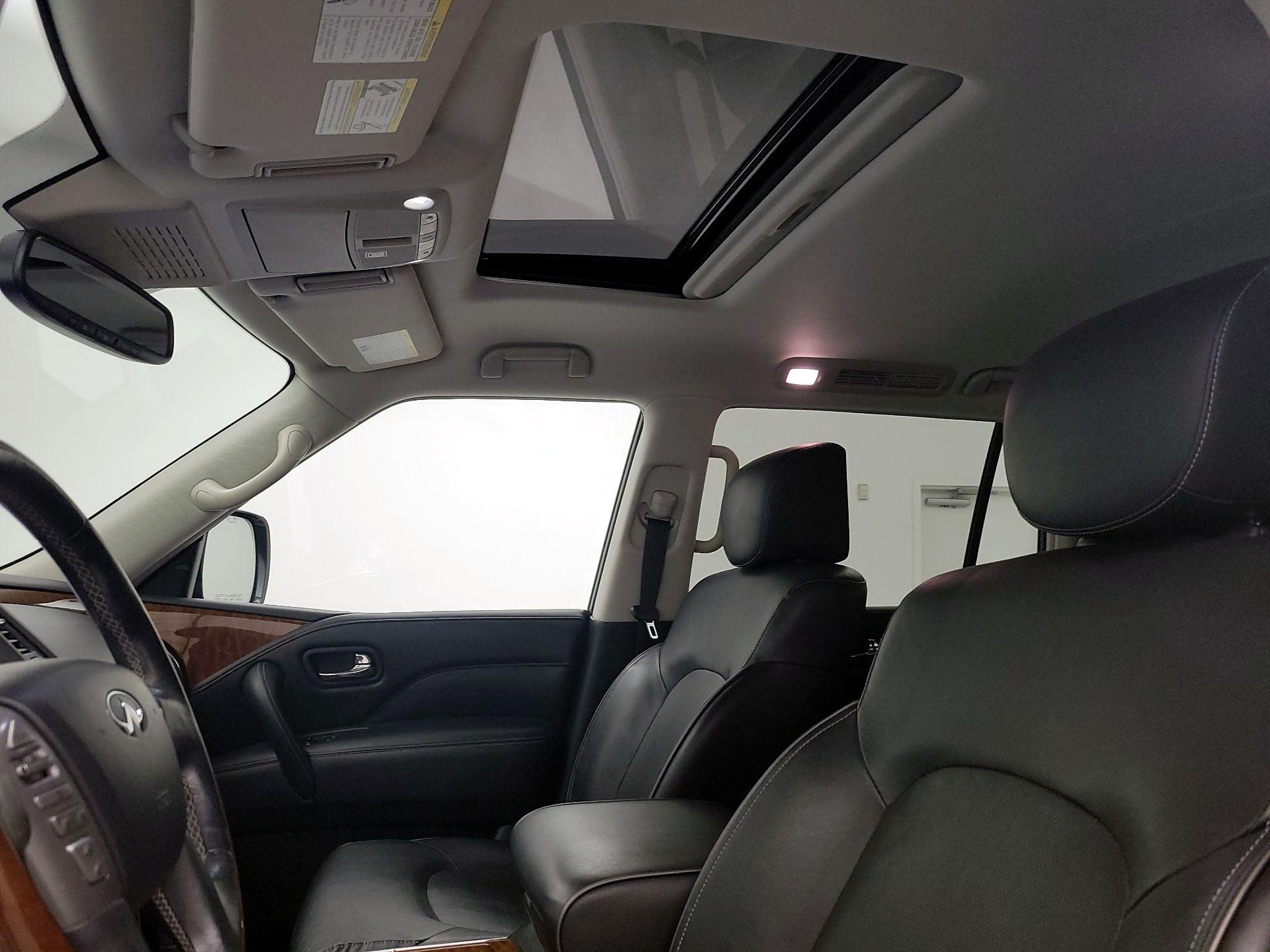 Thumbnail: 2019 INFINITI QX80 - 20