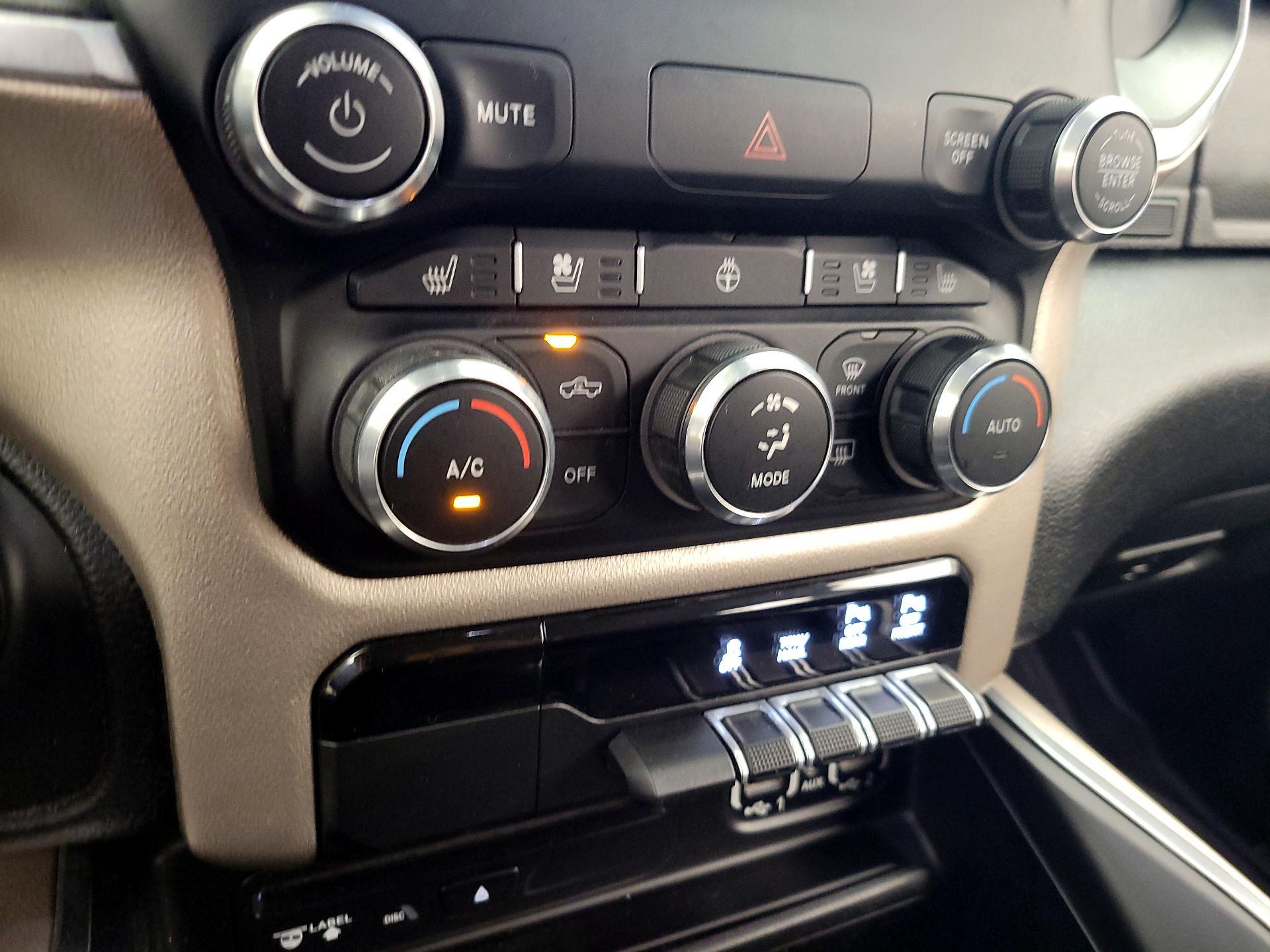 Thumbnail: 2019 RAM 1500 - 16