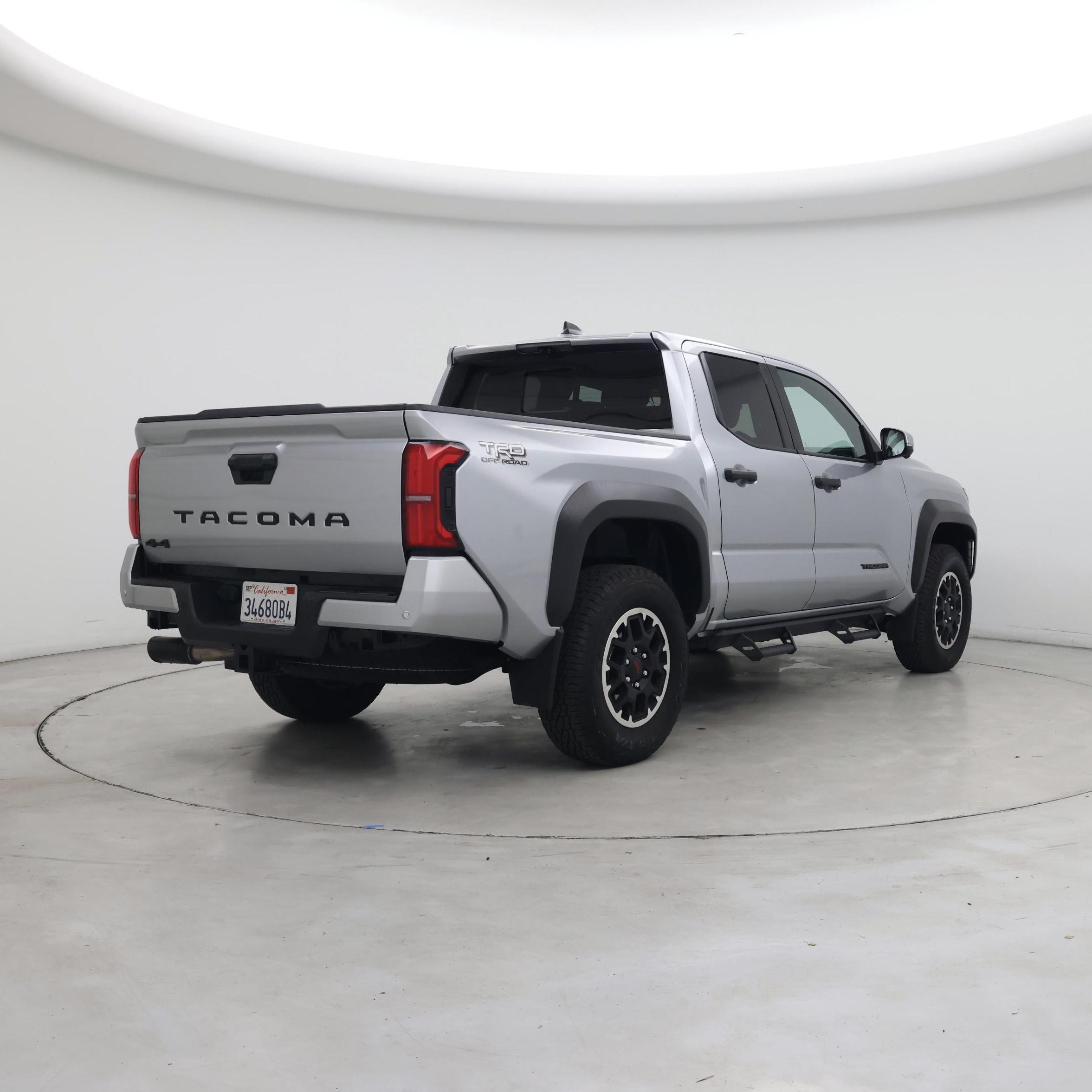 Thumbnail: 2024 Toyota Tacoma - 8