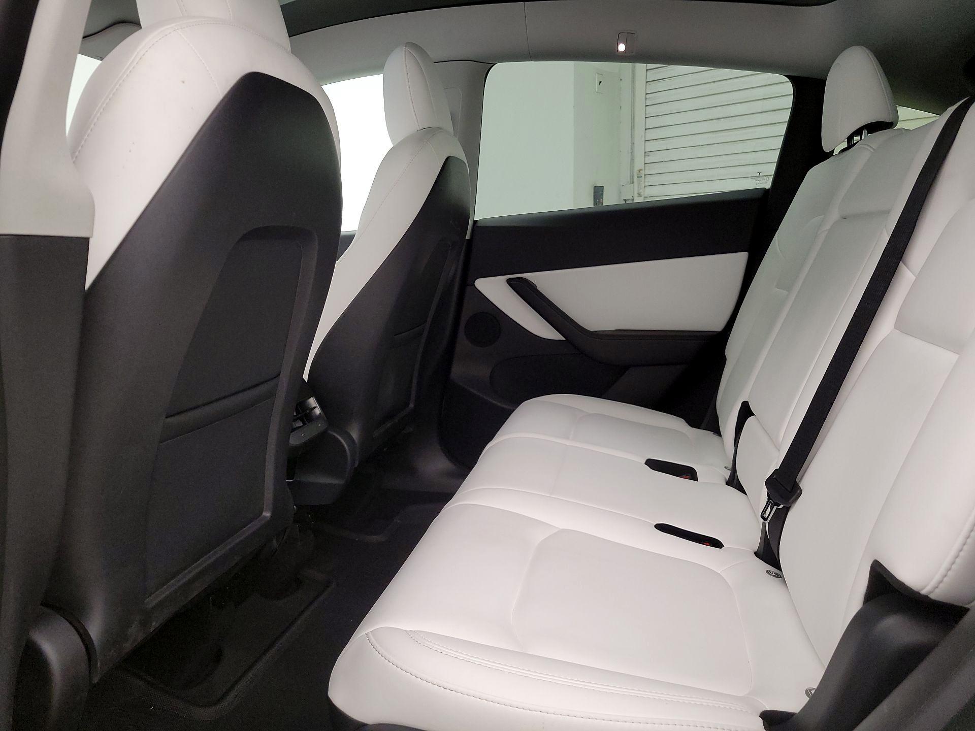 Thumbnail: 2022 Tesla Model Y - 18