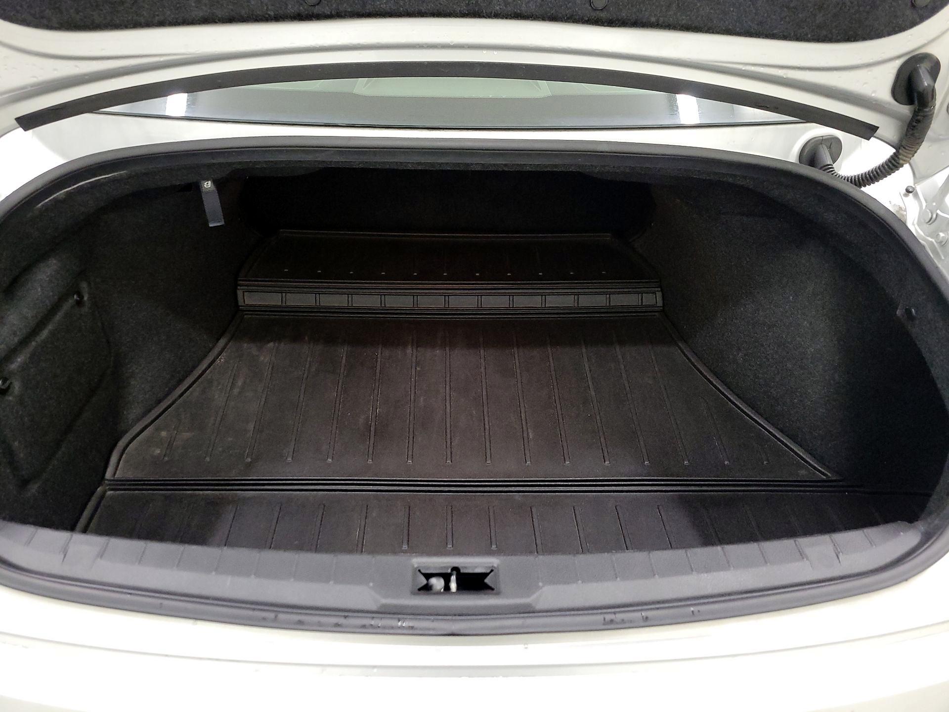 Thumbnail: 2017 INFINITI Q60 - 20