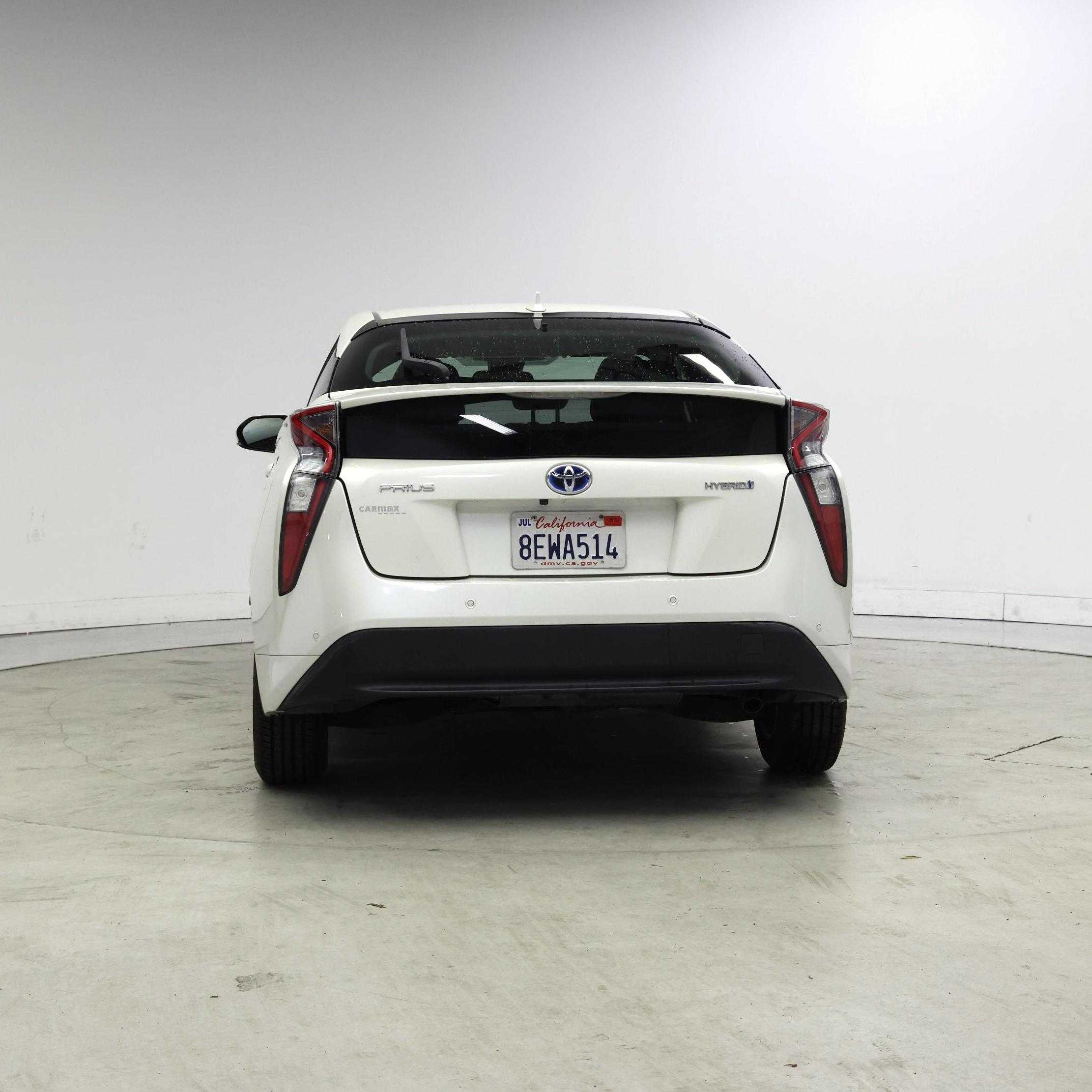 Thumbnail: 2018 Toyota Prius - 6