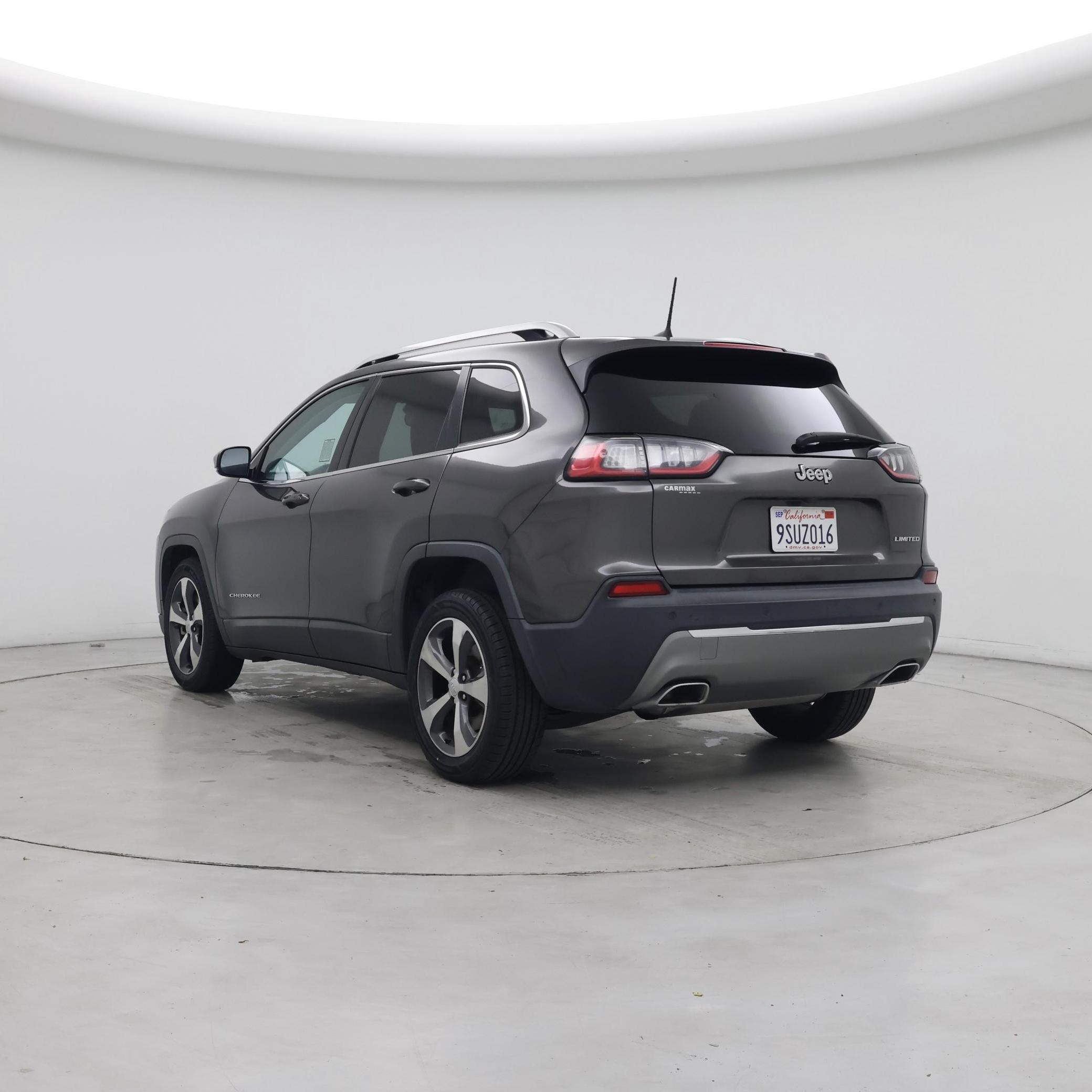 Thumbnail: 2019 Jeep Cherokee - 2