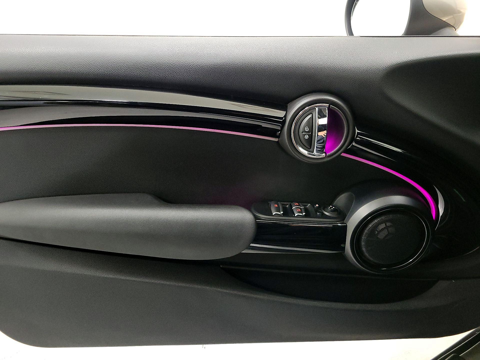 Thumbnail: 2017 MINI Cooper - 12