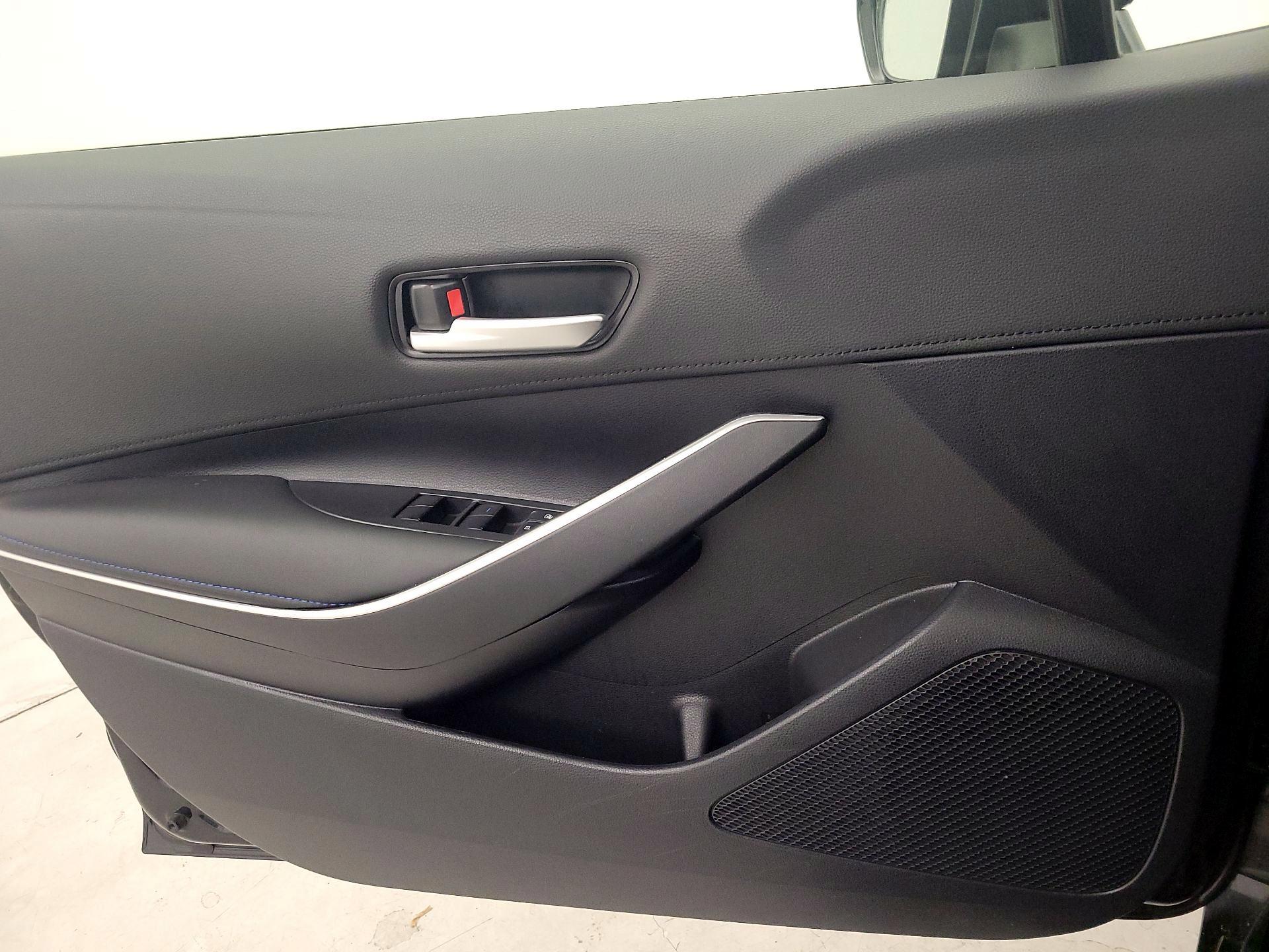 Thumbnail: 2020 Toyota Corolla - 12